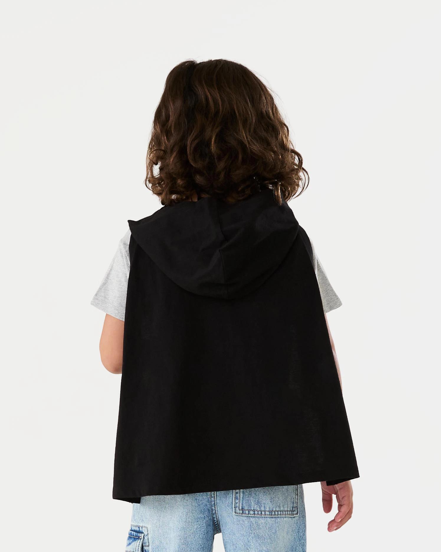 2 Harry Potter License Character Cape T-shirt Harry P, 2 of 8