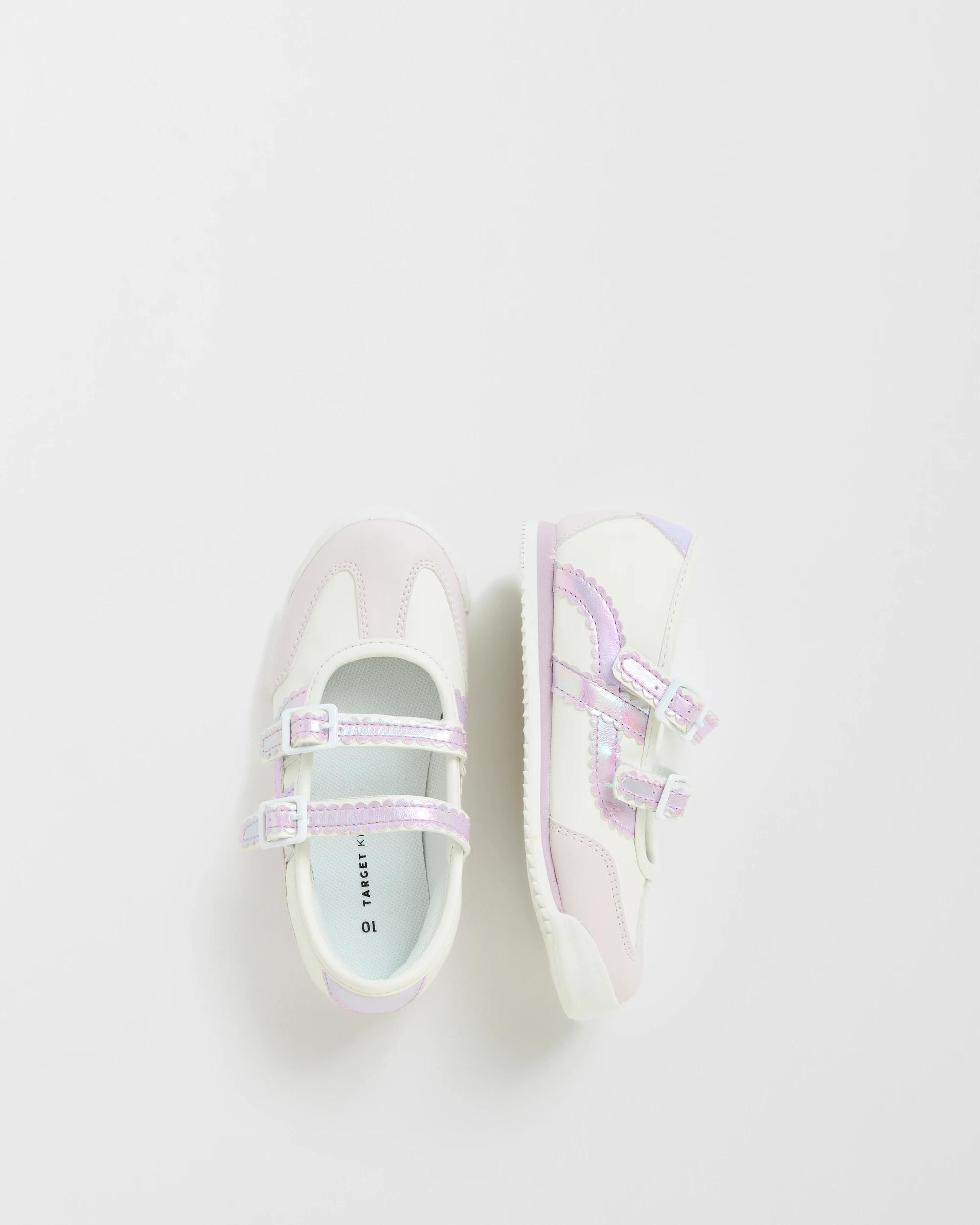 3 Target Kids Brogue Mary Jane Sneakers WHITE, 3 of 3