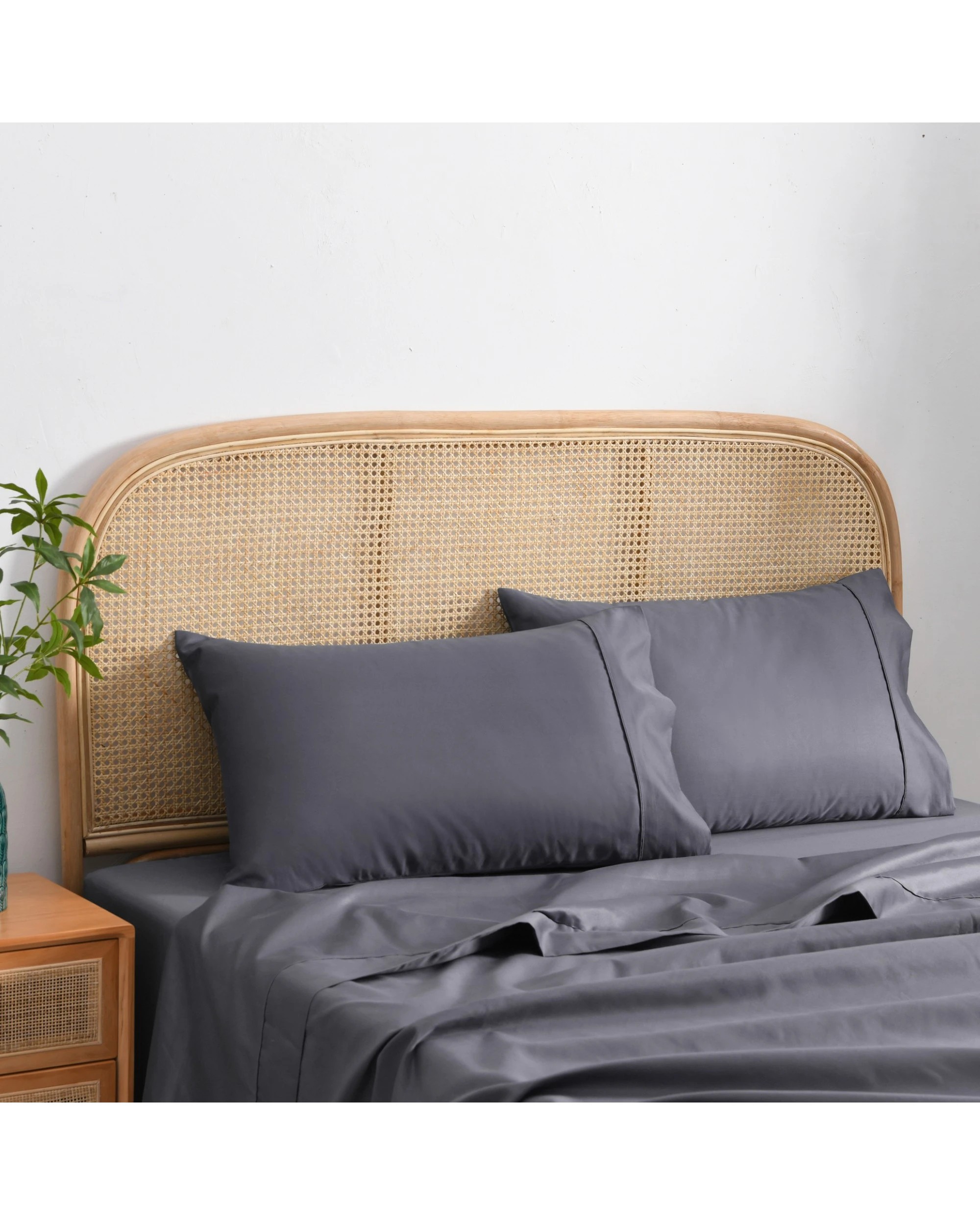 3 Dreamaker 1500TC Cotton Rich Sateen Sheet Set - King Single Bed - Charcoal, 3 of 6