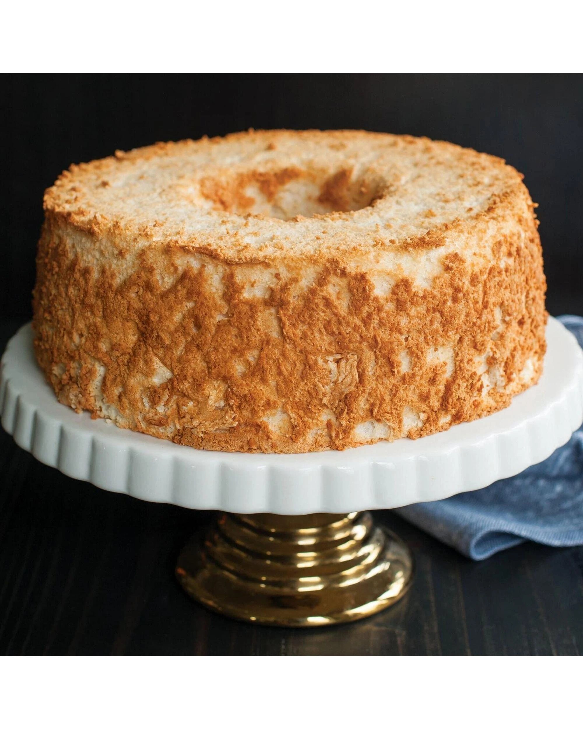 4 Nordic Ware Non Stick Aluminium Angel Food Cake Pan  25.5 x 25.5 x 11.5cm  Red, 4 of 4