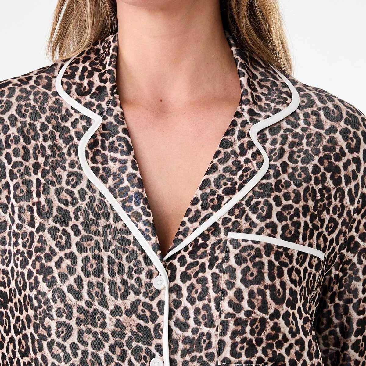 5 Matte Satin Long Sleeve Top and Pants Pyjama Set Leo Lrg, 5 of 8