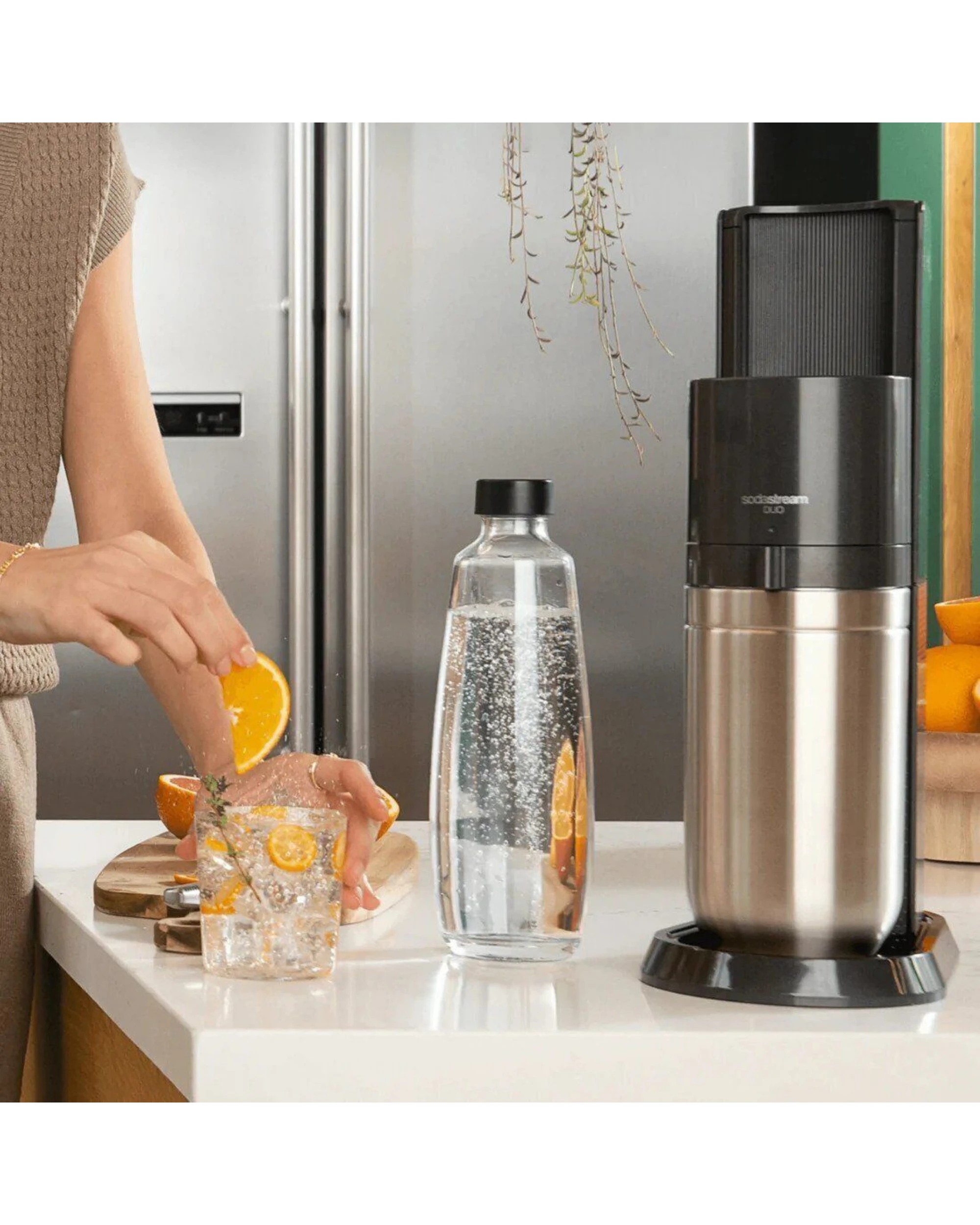 3 SodaStream DUO Sparkling water maker - Black, 3 of 3