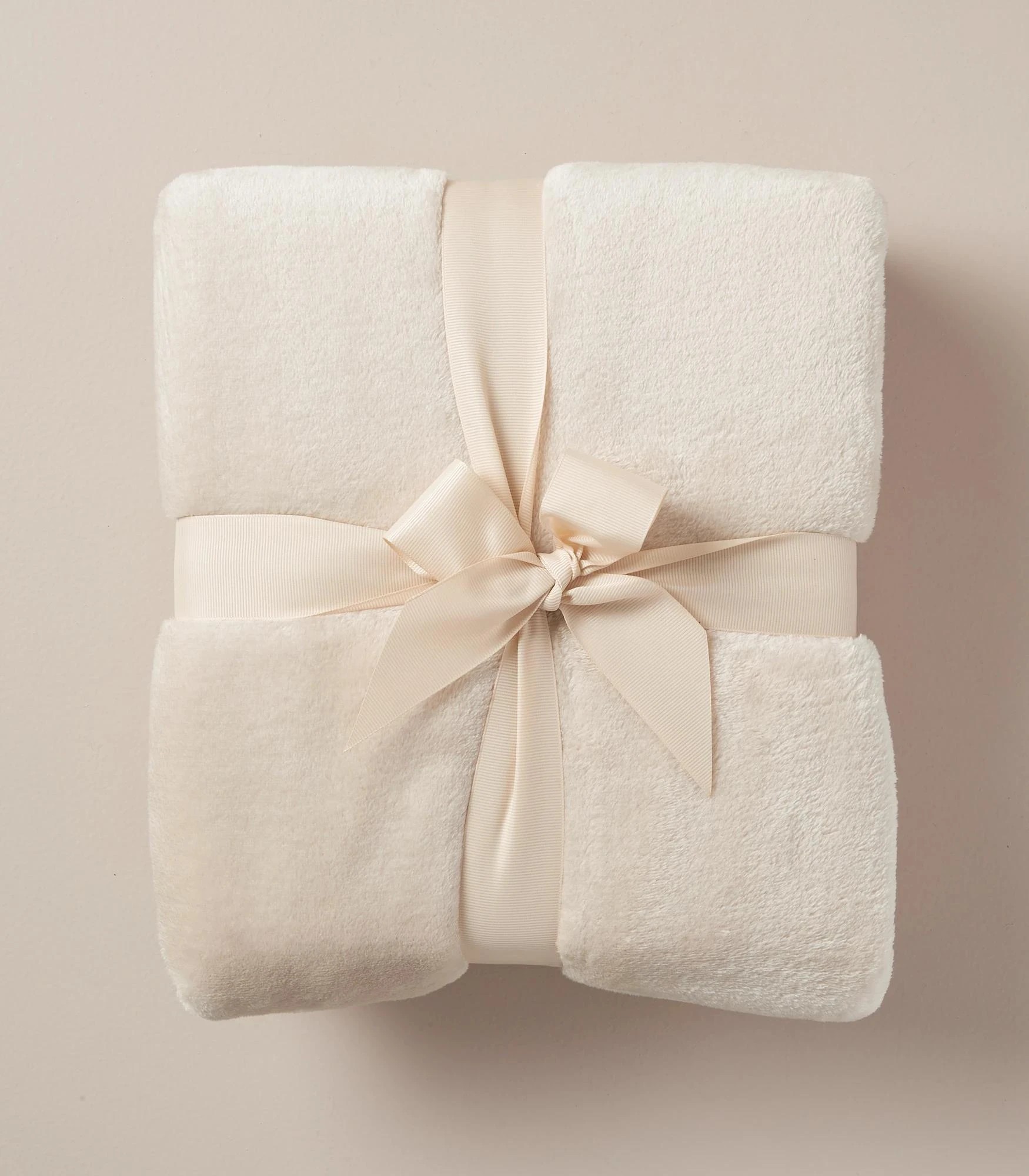 5 Target Super Soft Throw - Queen Bed - Natural, 5 of 8