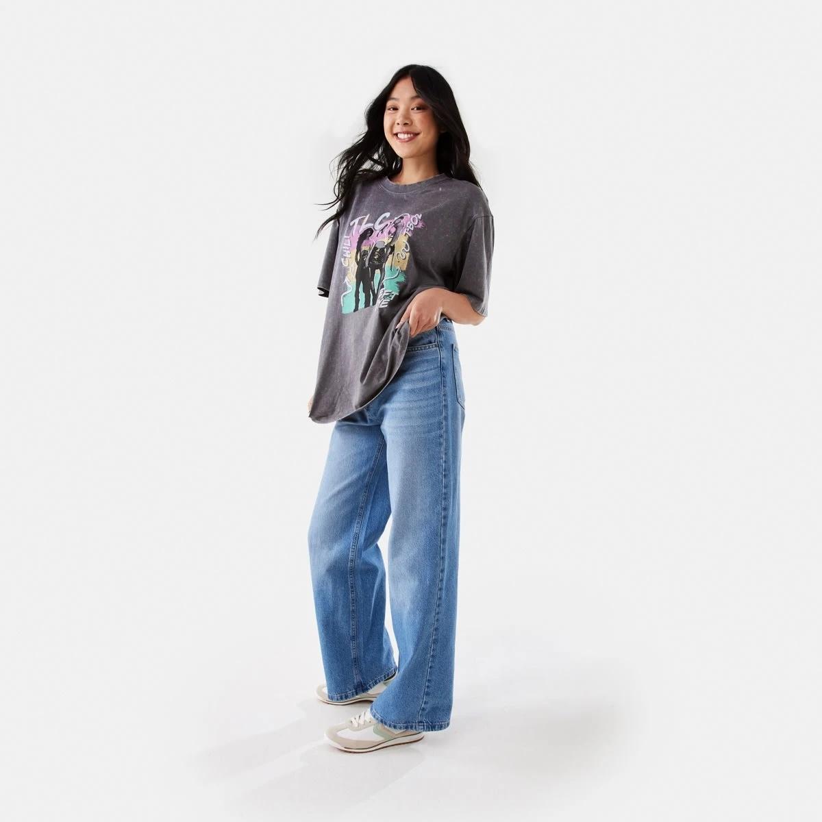 3 TLC License Short Sleeve Oversized T-shirt TLC LIGHT GREY WASH, 3 of 9