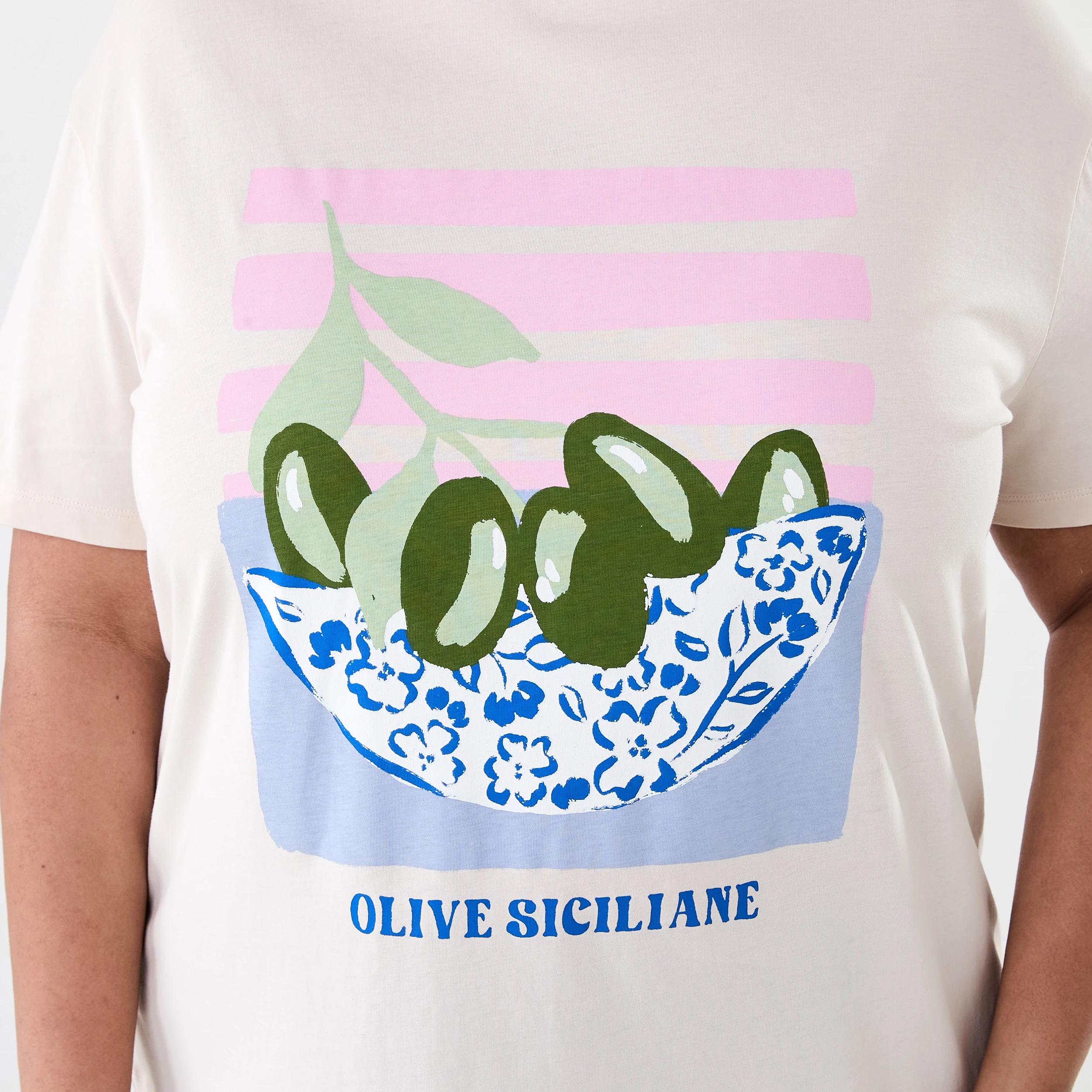 5 Curve Short Sleeve Boyfriend T-shirt Olives, 5 of 5