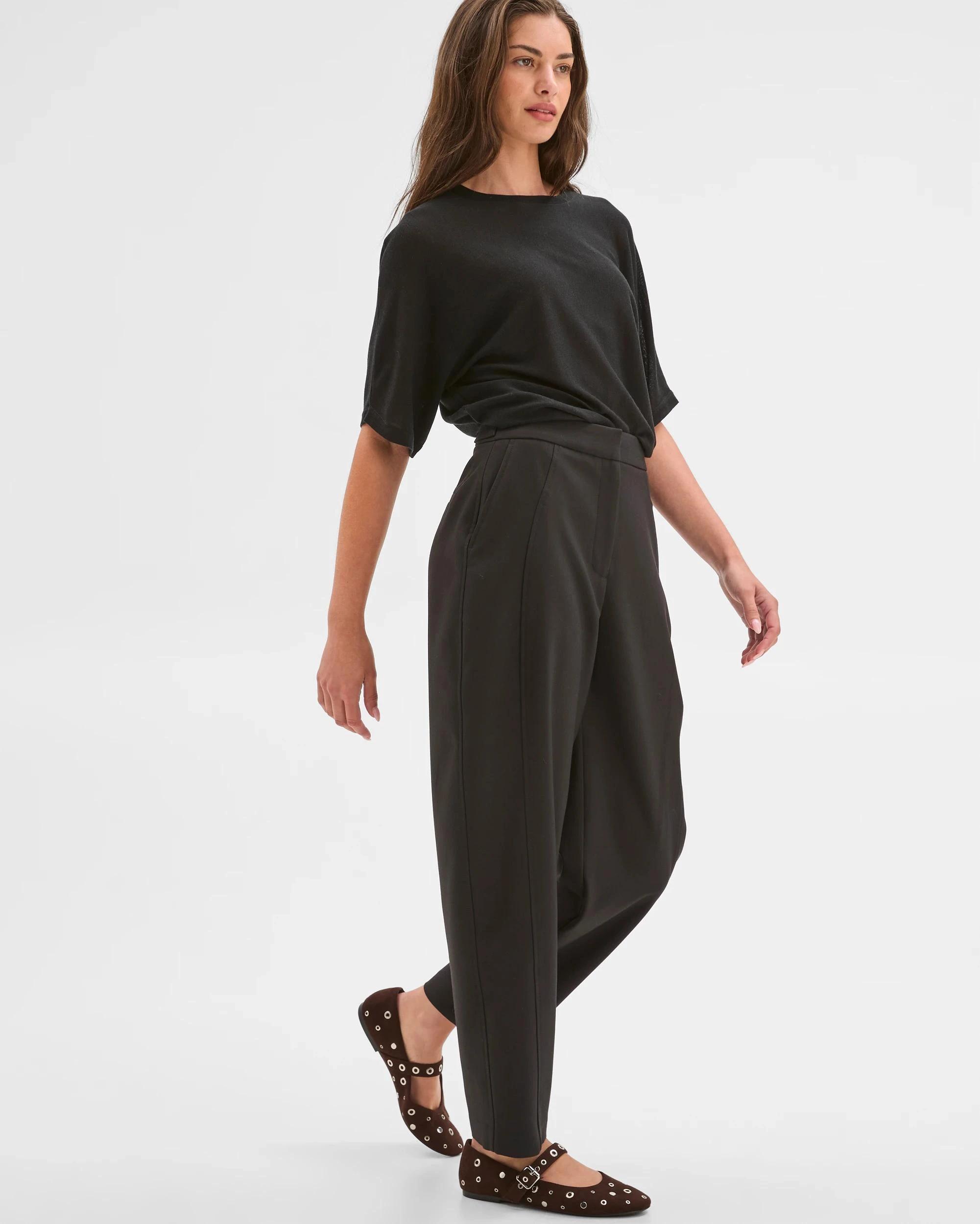 2 Target Petites Petites Tailored Barrel Leg Pants BLACK, 2 of 4