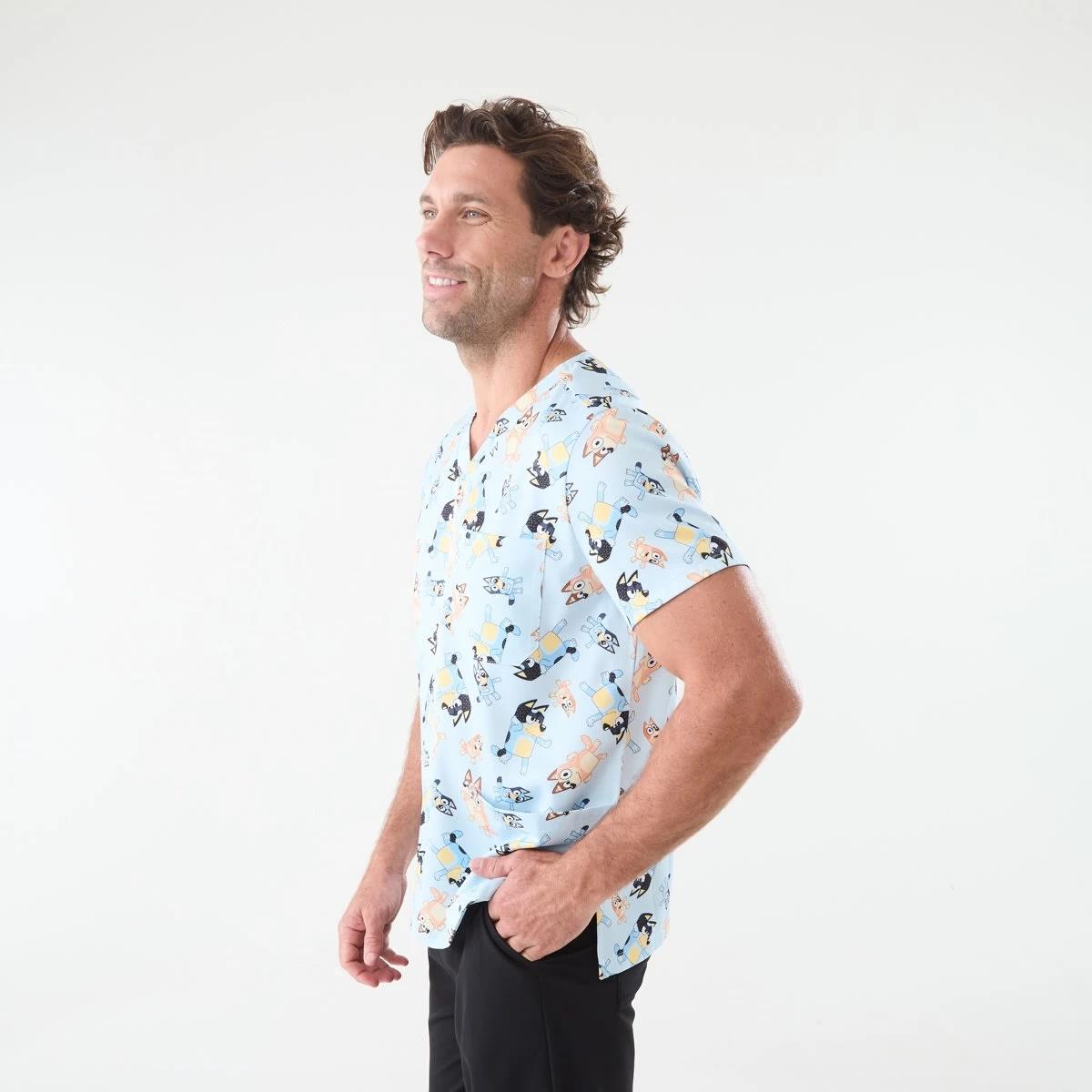 2 Work Short Sleeve Bluey License Scrub Top Bluey, 2 of 5