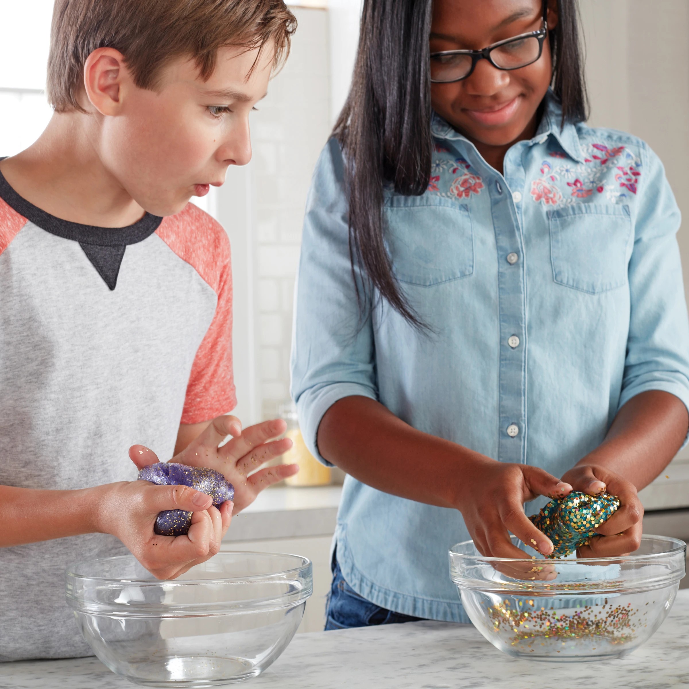 4 Elmer's Magical Liquid, 4 of 9