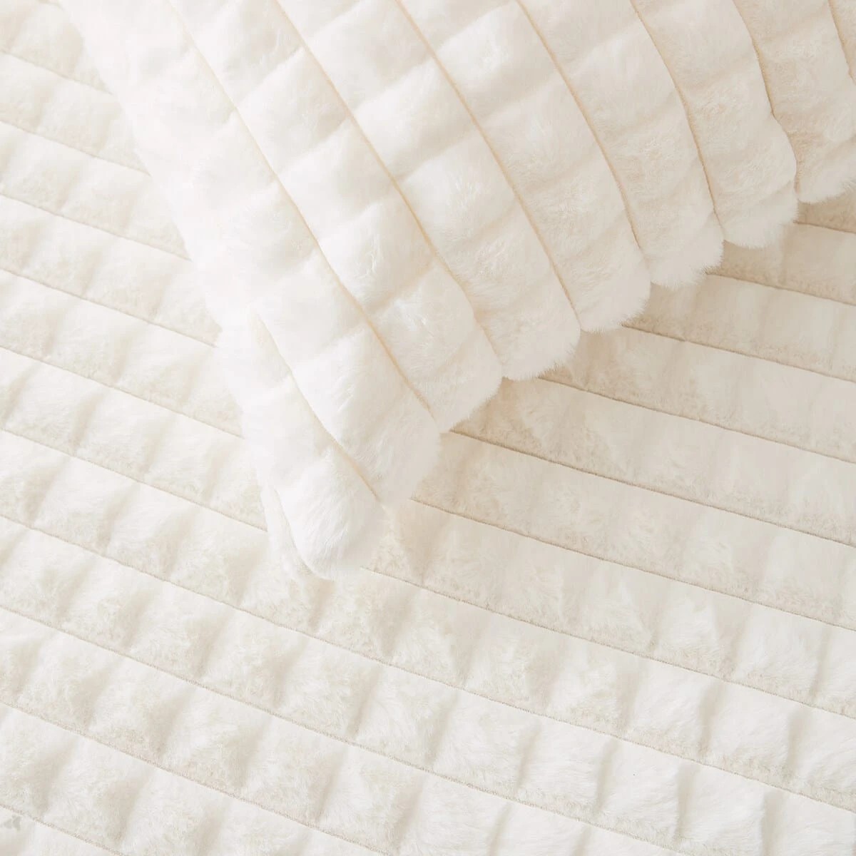3 Micro Check Quilt Cover Set - Queen Bed, White, 3 of 6