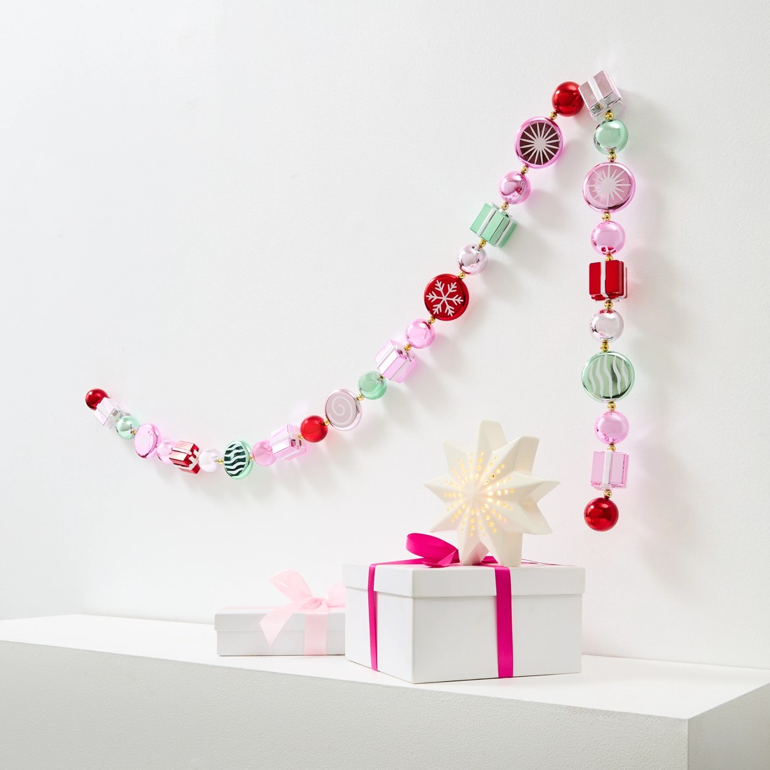 1 Candy and Gift Garland, 1 of 7