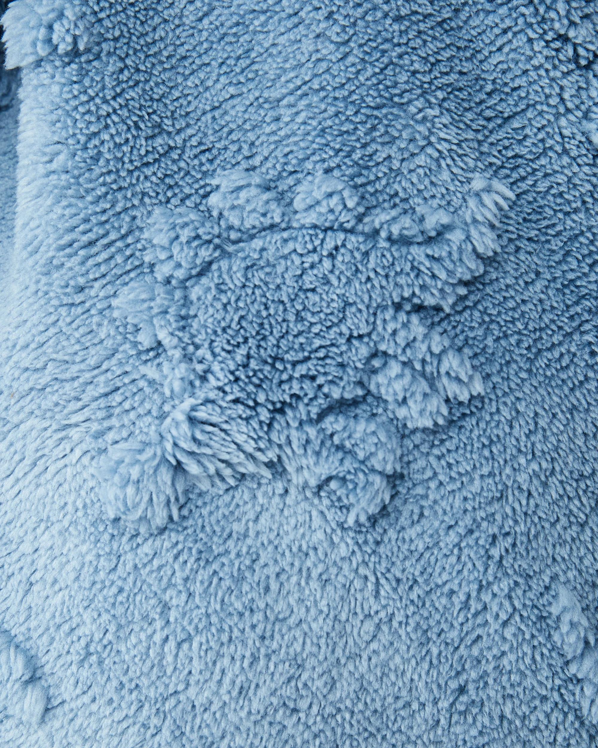 4 Embossed Fluffy Pyjama Set Blu Dno, 4 of 7