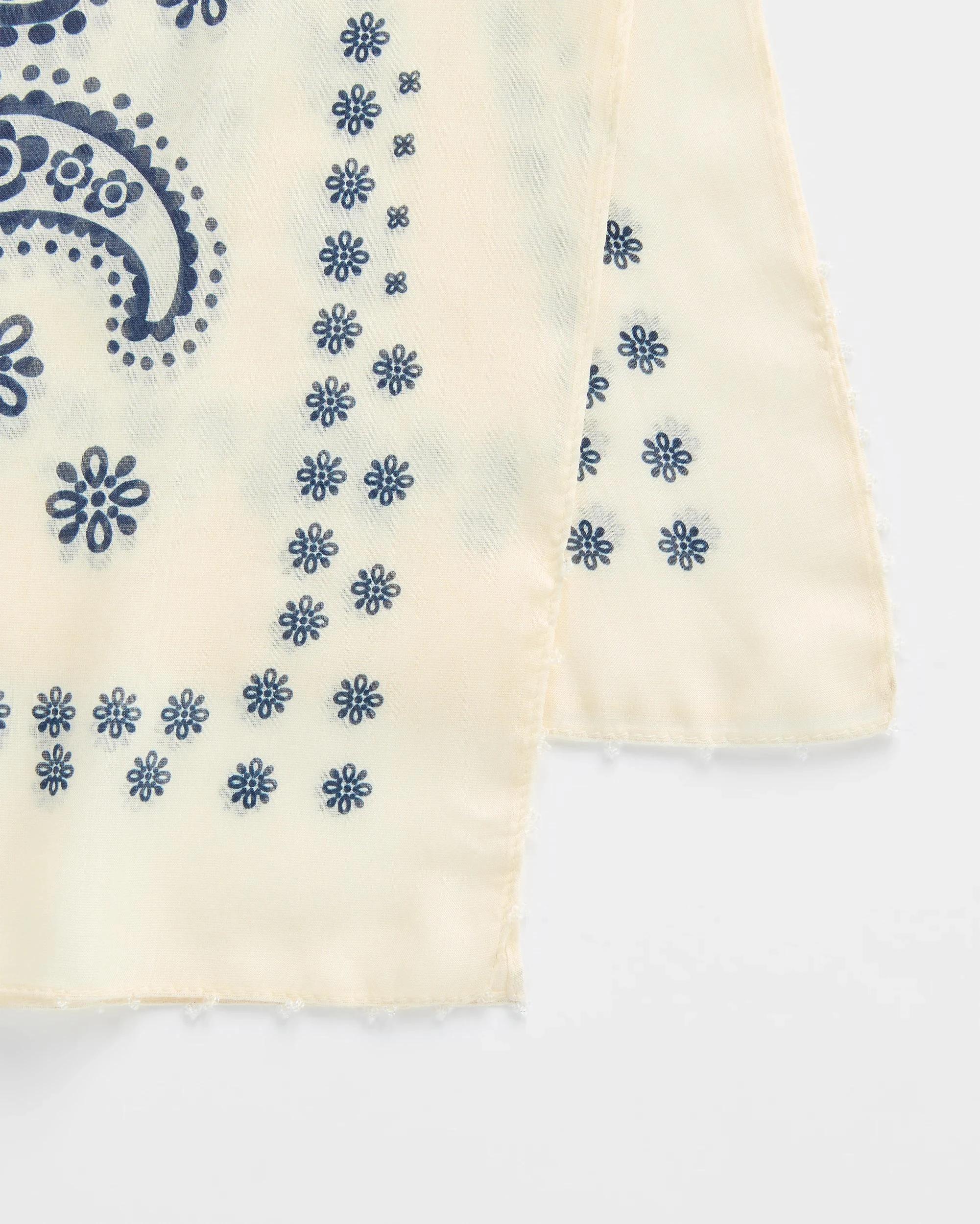 2 Target Printed Paisley Bandana Square Scarf WHITE, 2 of 2