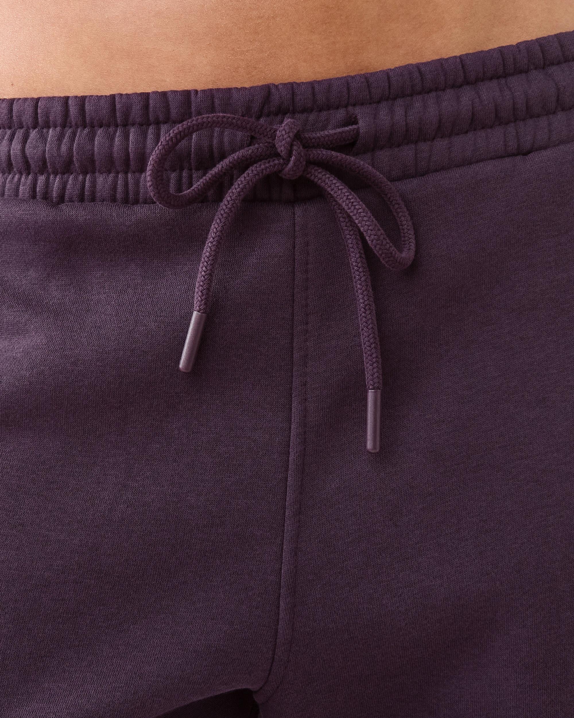 5 Active Womens Essential Cuff Trackpants Pur Raisin, 5 of 6