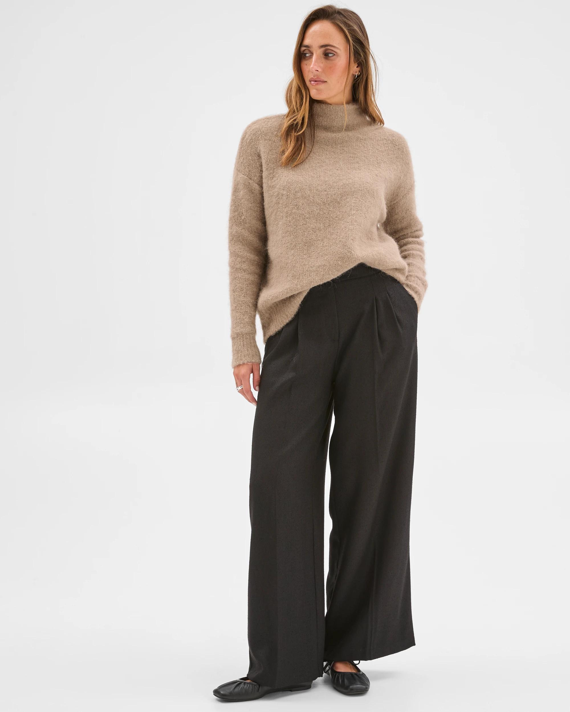 3 Preview Plush Boat Neck Jumper MOON GREY, 3 of 6