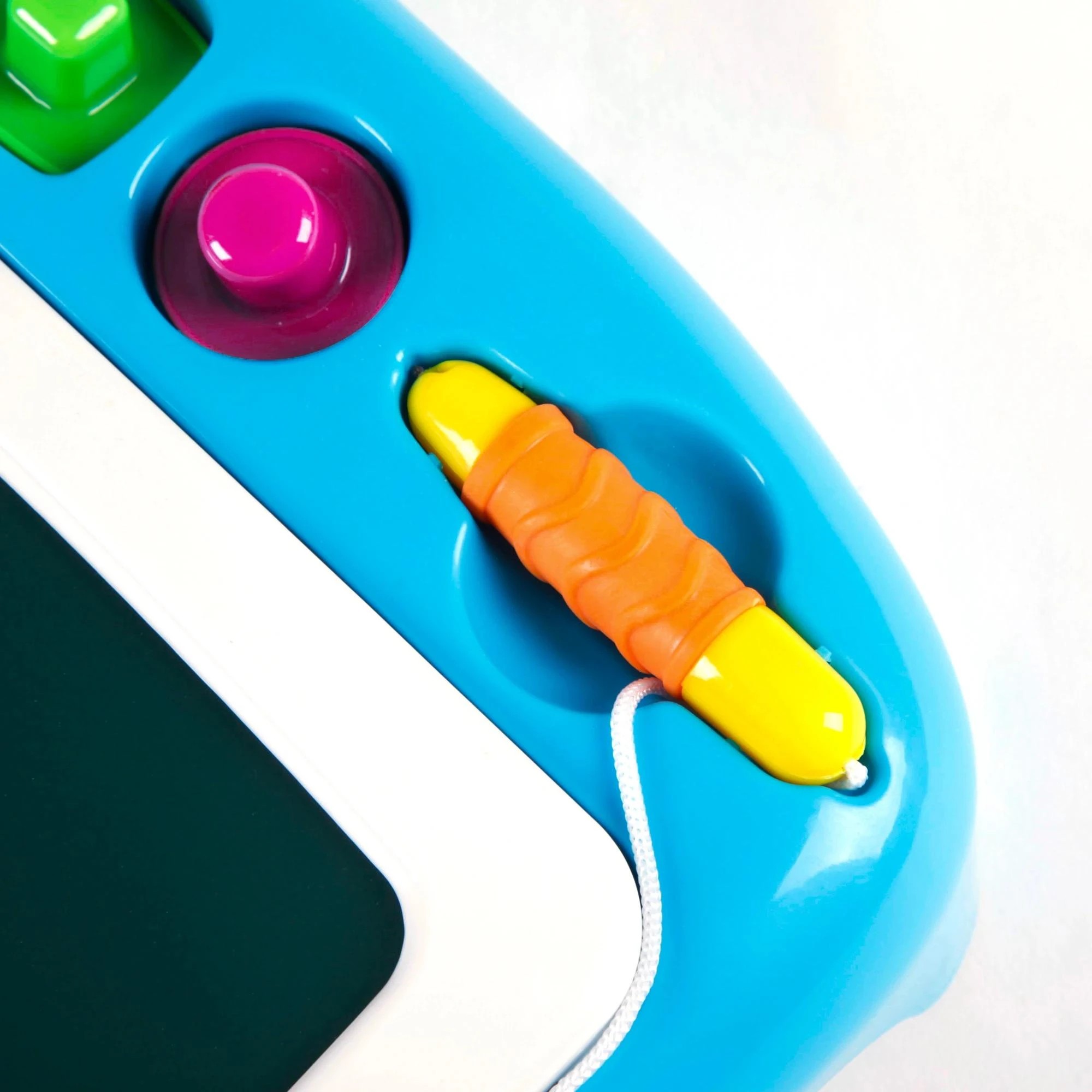 9 Crayola Travel Table, 9 of 10