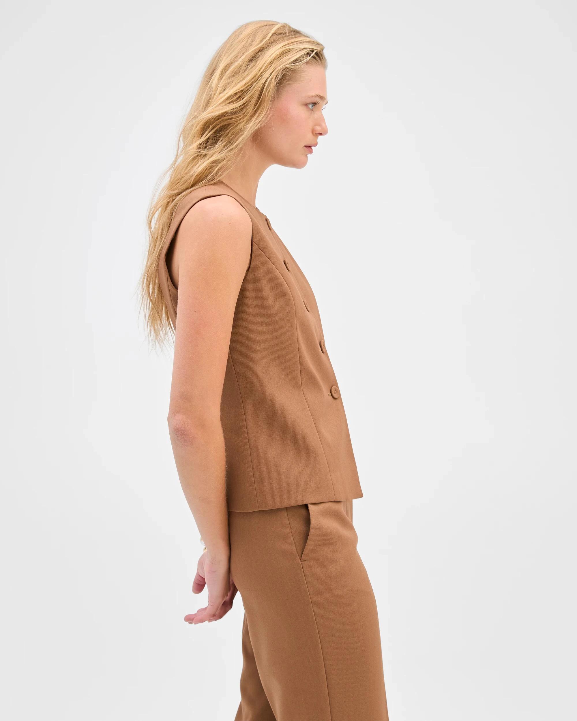 7 Preview Sleeveless Crew Neck Waistcoat PARTRIDGE, 7 of 8