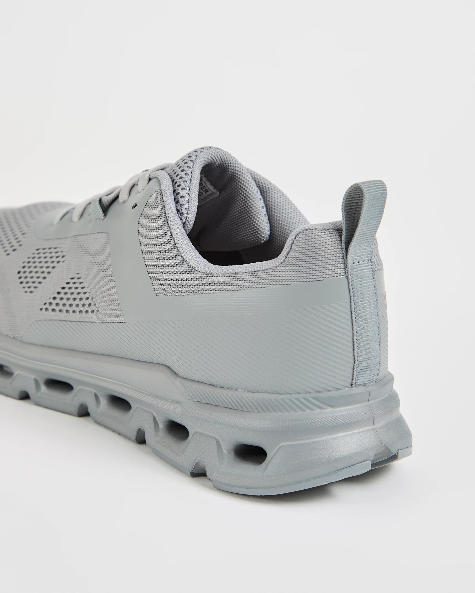 3 Target Man Tread Sports Trainers GREY, 3 of 3