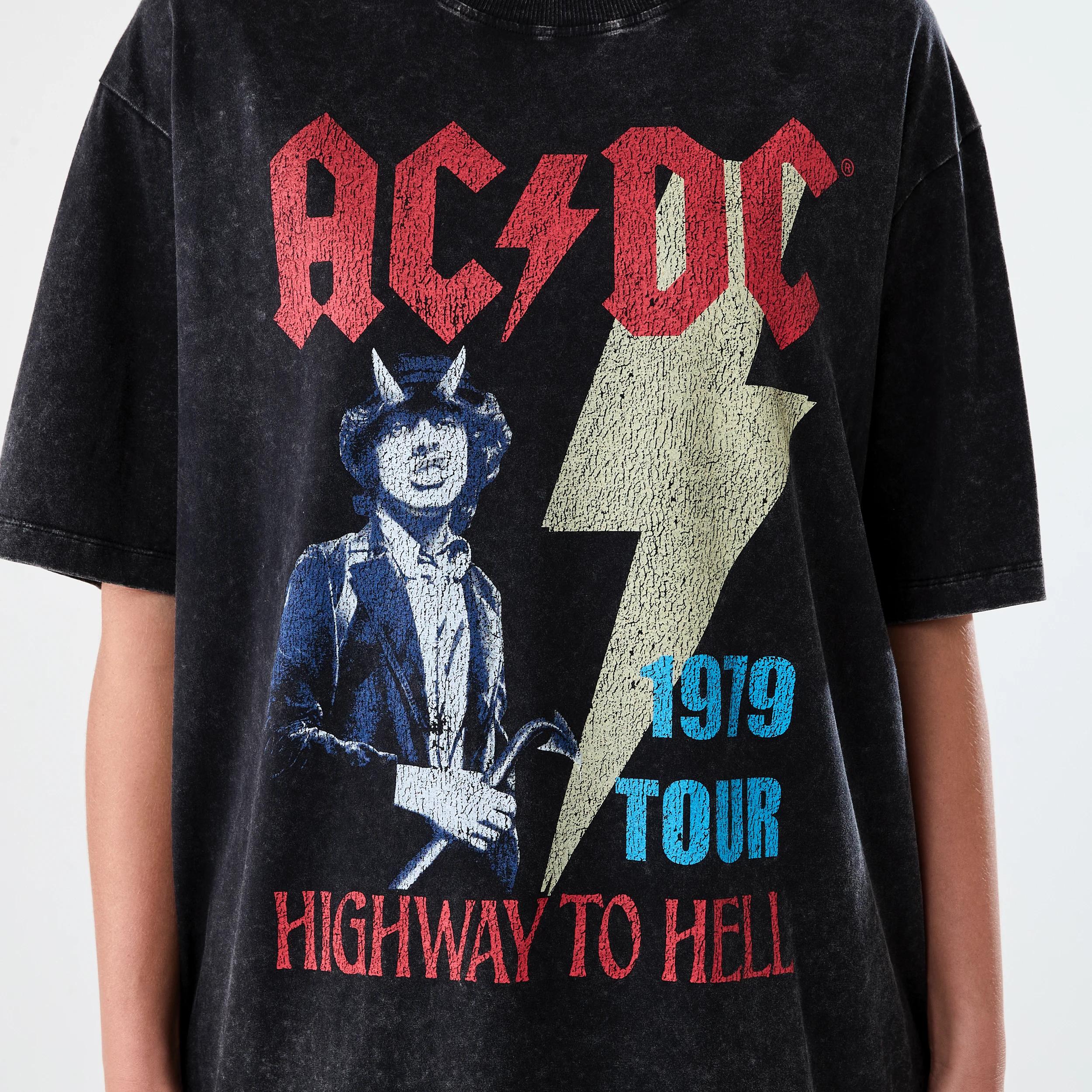 5 AC/DC License Short Sleeve Oversized T-shirt Acdc, 5 of 6