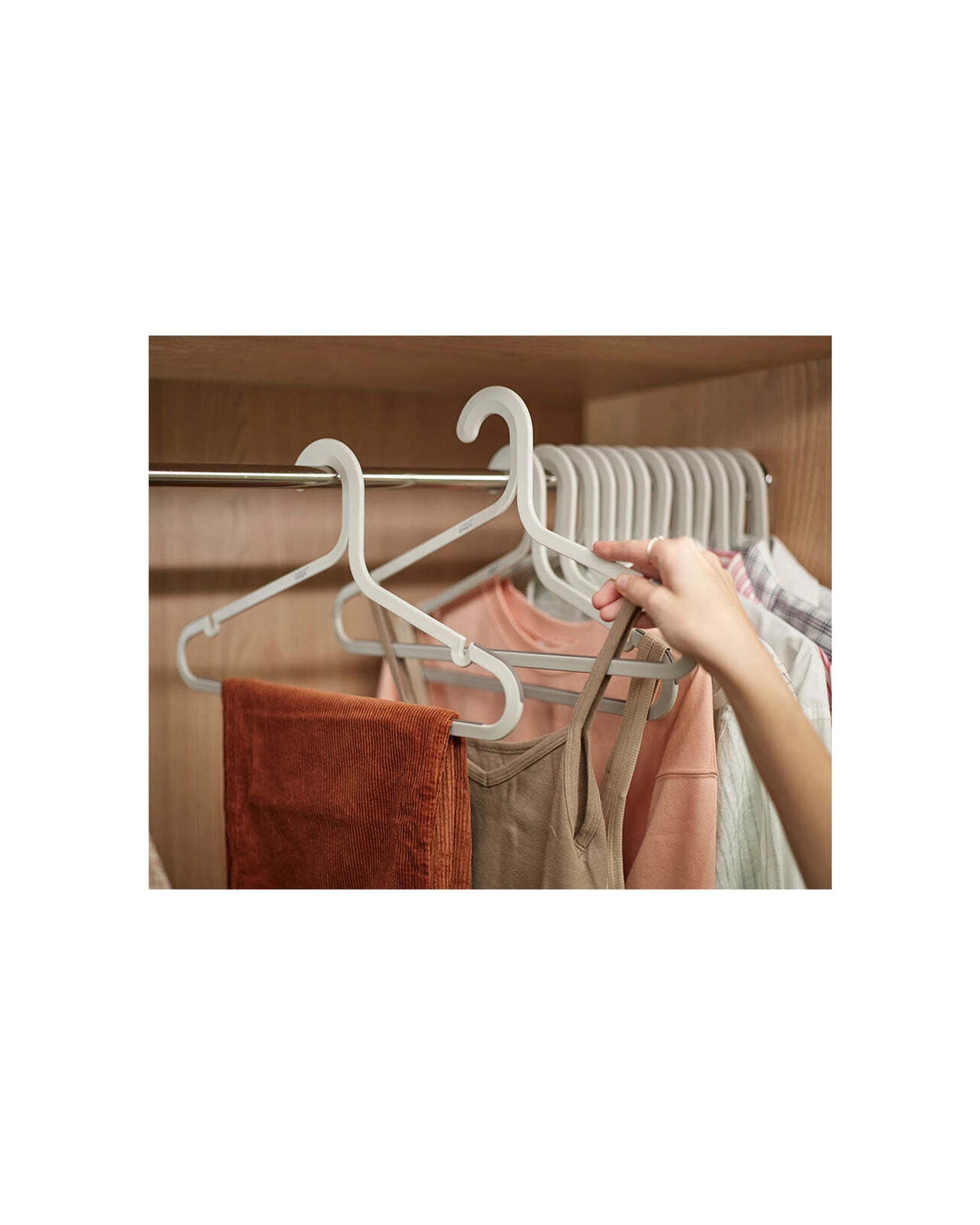 3 Joseph Joseph Orderly Anti-Tangle Clothes Hanger Set 2x5pc 41cm Non-Slip Ecru - White, 3 of 7