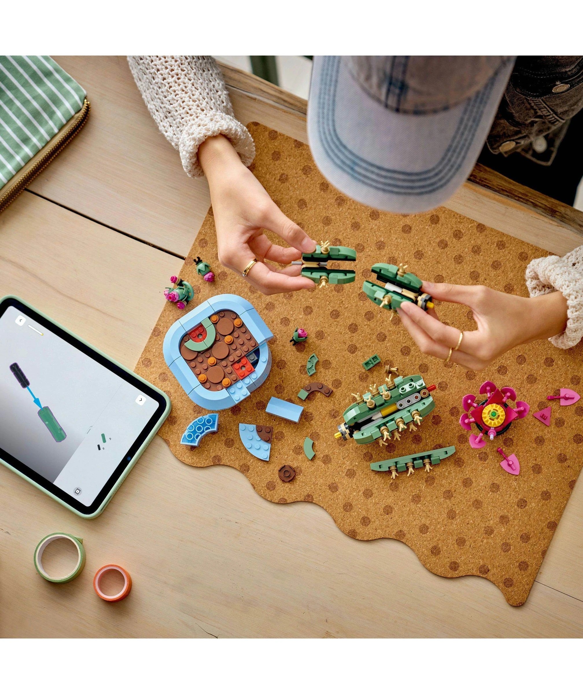 8 LEGO Botanicals Flowering Cactus 11509, 8 of 10