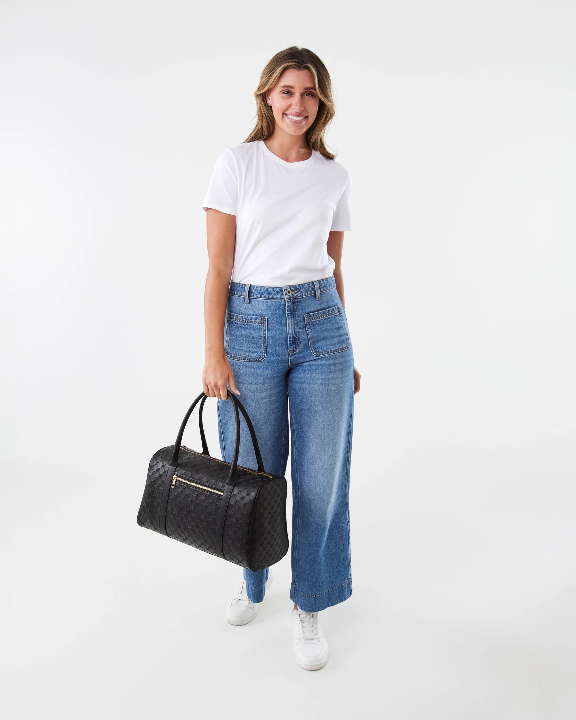 4 Embossed Weekender Bag Blk Mono, 4 of 5