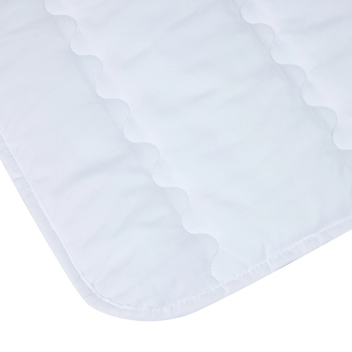 4 Cot Quilt - White, 4 of 4