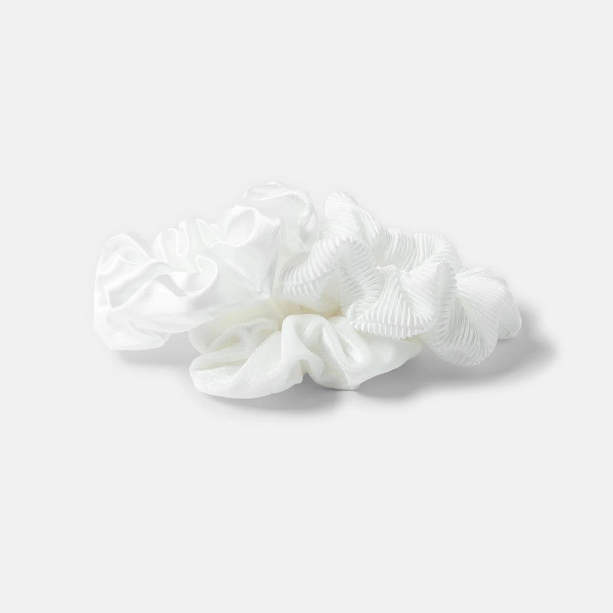 3 3 Pack Textured Hair Scrunchies - White White, 3 of 5