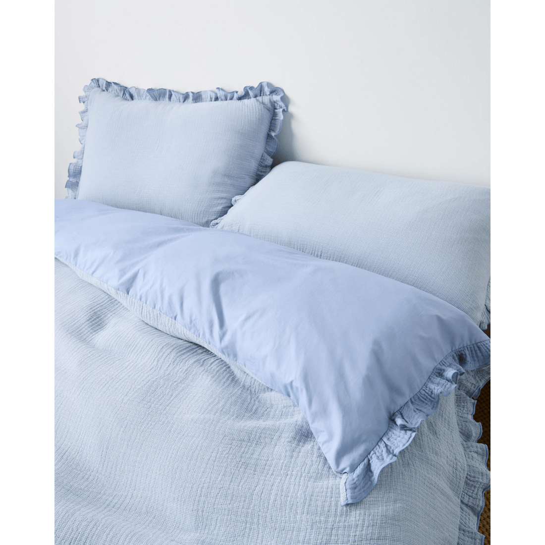 2 Target Tyler Muslin Ruffle Australian Cotton Quilt Cover Set
 - King Bed
 - Blue, 2 of 3
