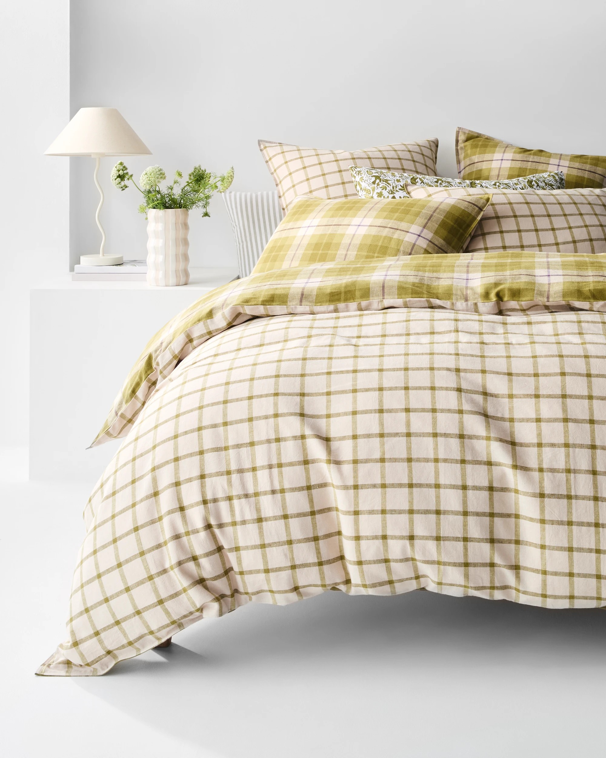 4 Target Aster Check Linen/Coton Quilt Cover Set - King Bed - Green, 4 of 10