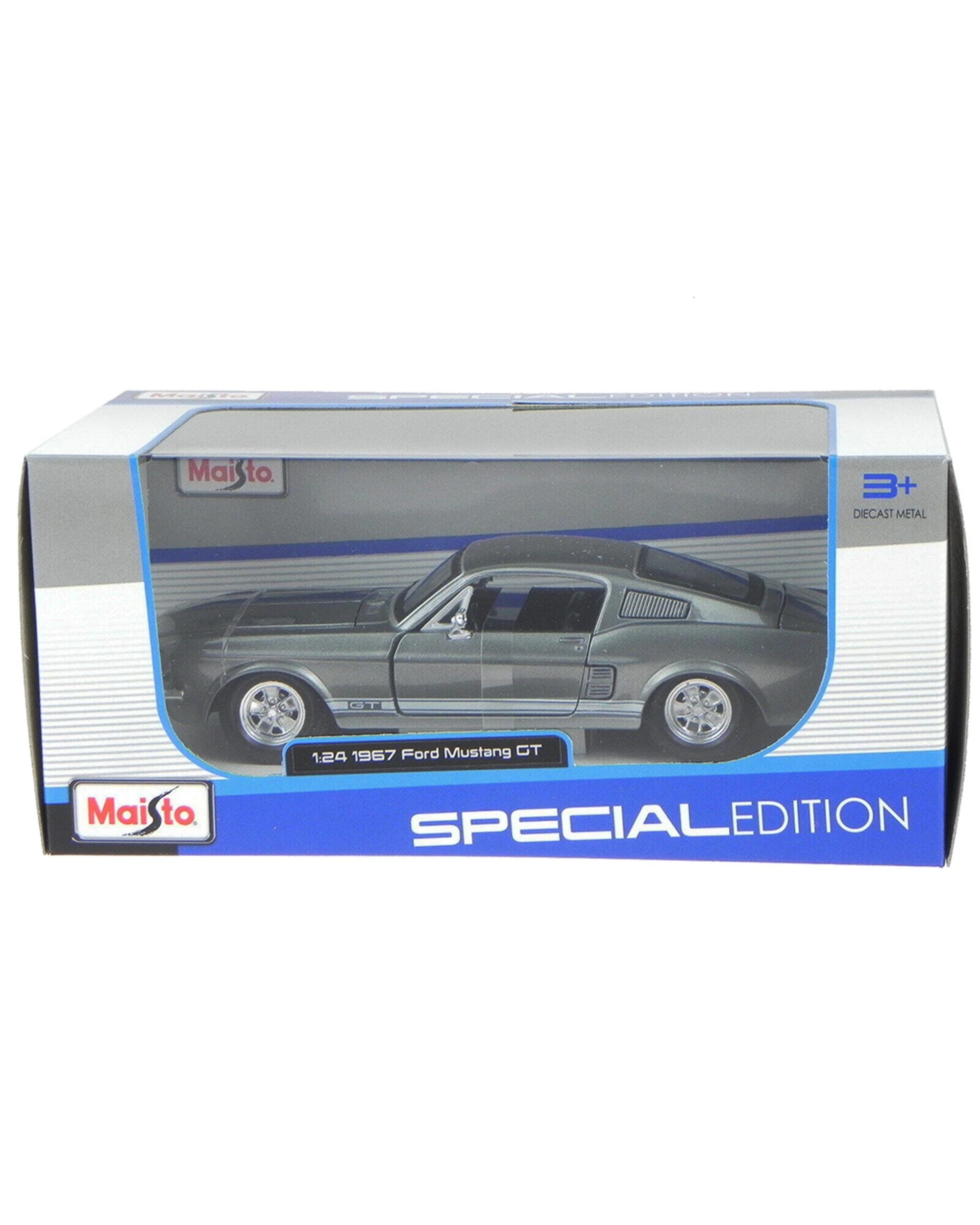 1 Maisto Special Edition 1967 Ford Mustang GT 1:24 Scale Model Car, 1 of 6