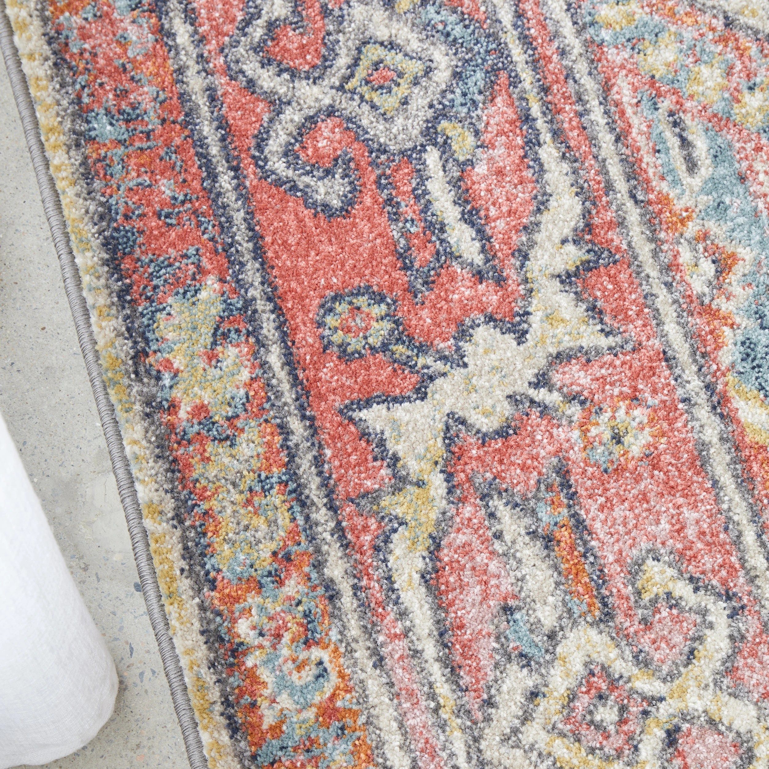 4 Common Ground Rugs Eterna 856 290x200cm - Large Floor Rug - Red, 4 of 7