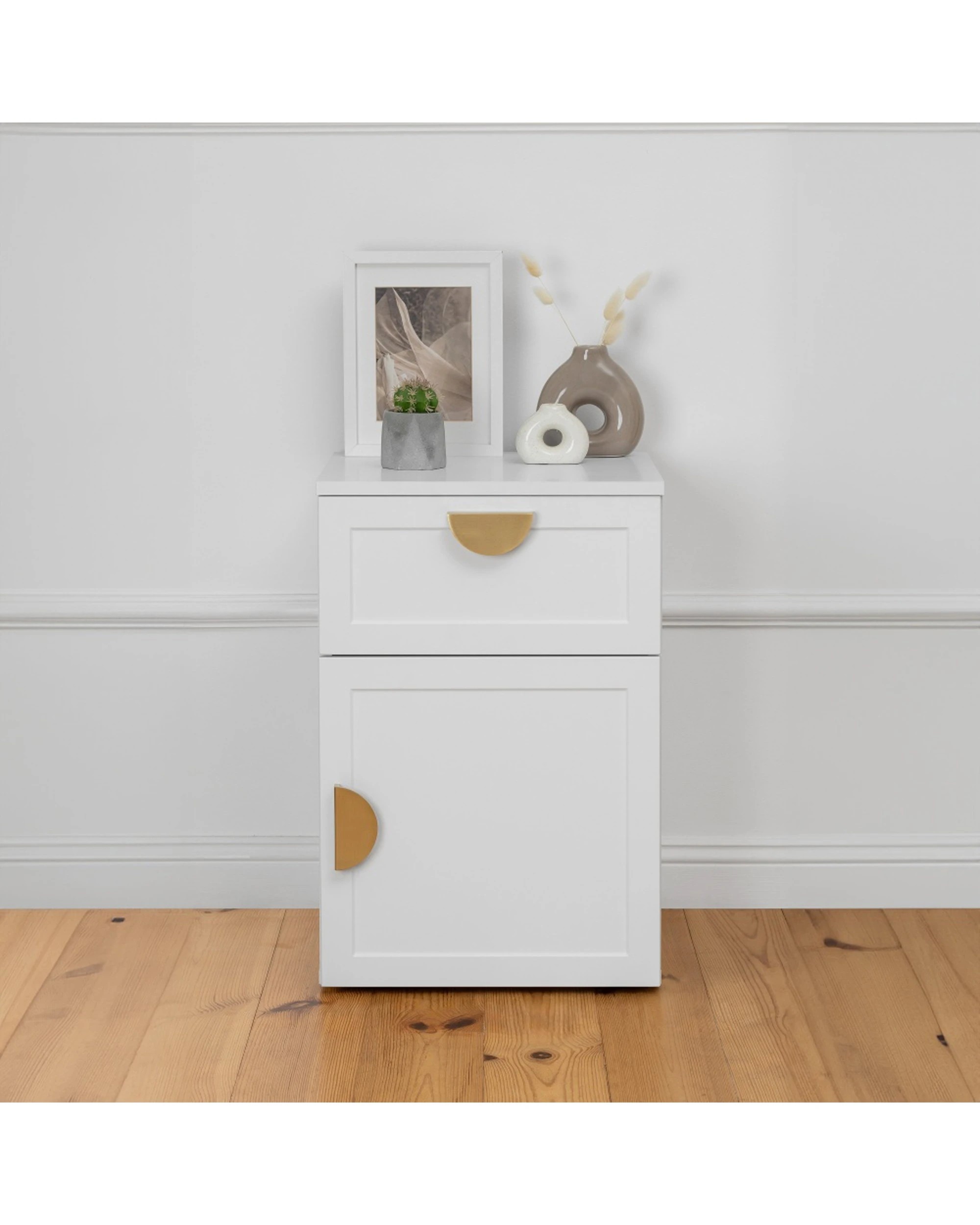 2 European Cabinetry Porto Bedside Table Hamptons Brass Half Moon Handle - White, 2 of 4
