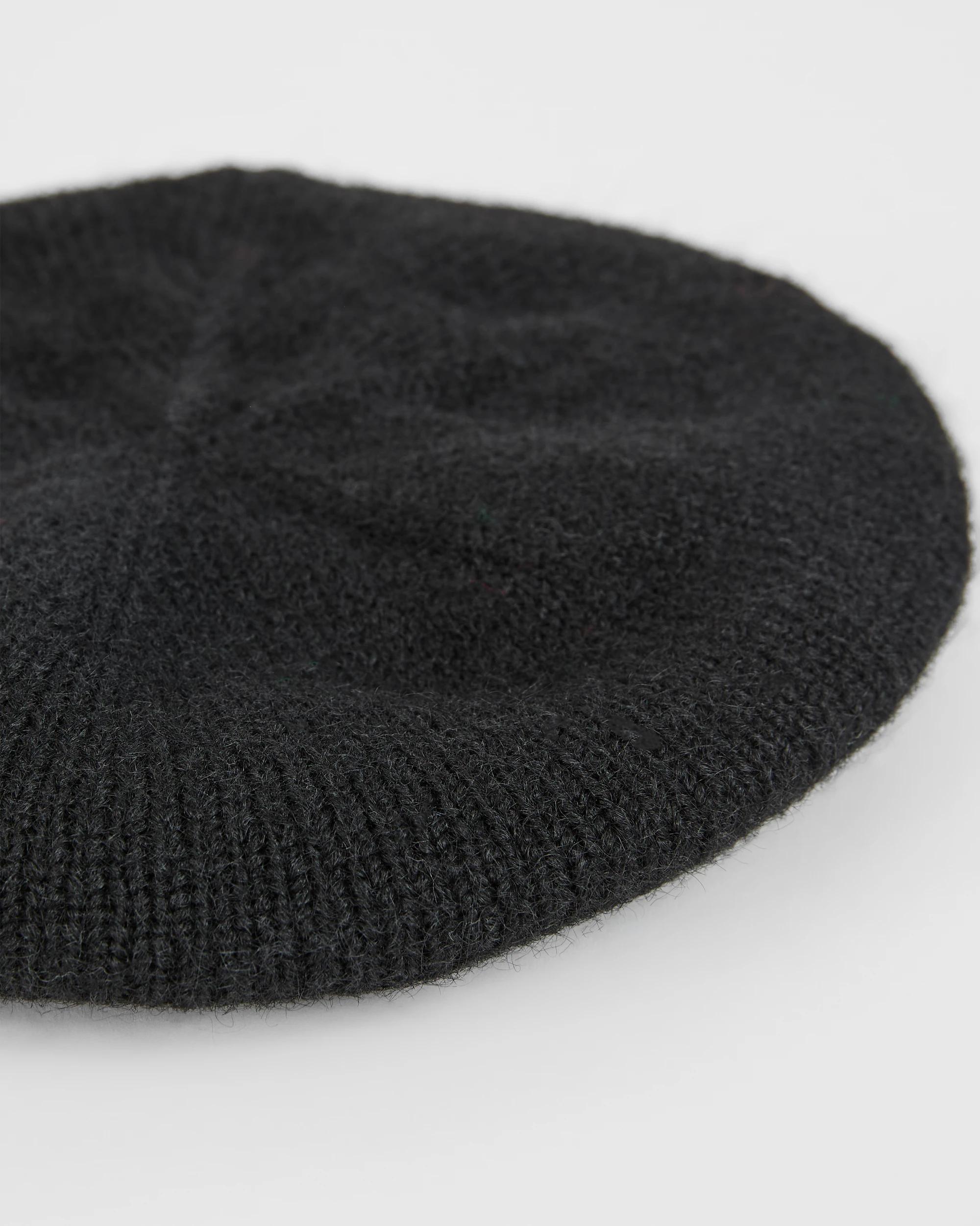 2 Target Woman Knitted Beret Hat BLACK, 2 of 2