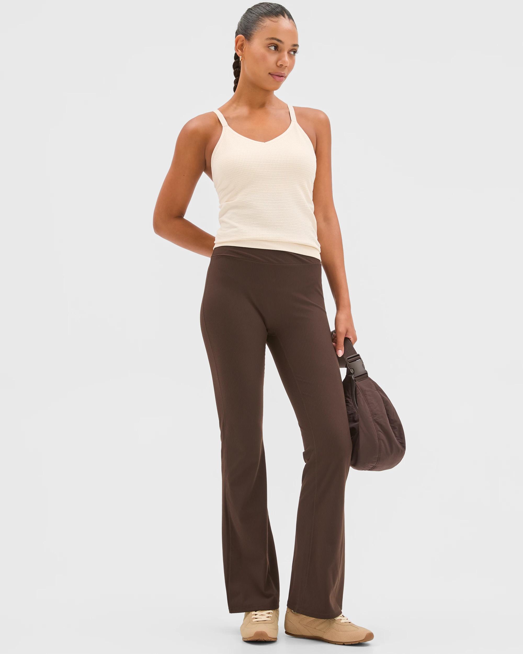 2 Target Active Active Seamfree V-Neck Knit Tank Top OATMILK, 2 of 7