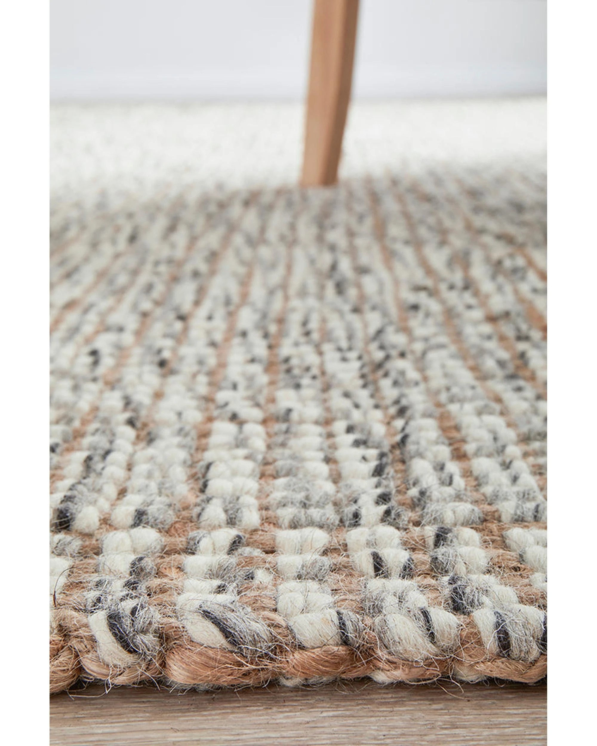 6 Common Ground Rugs Huxen 88 165x115cm - Natural, 6 of 7