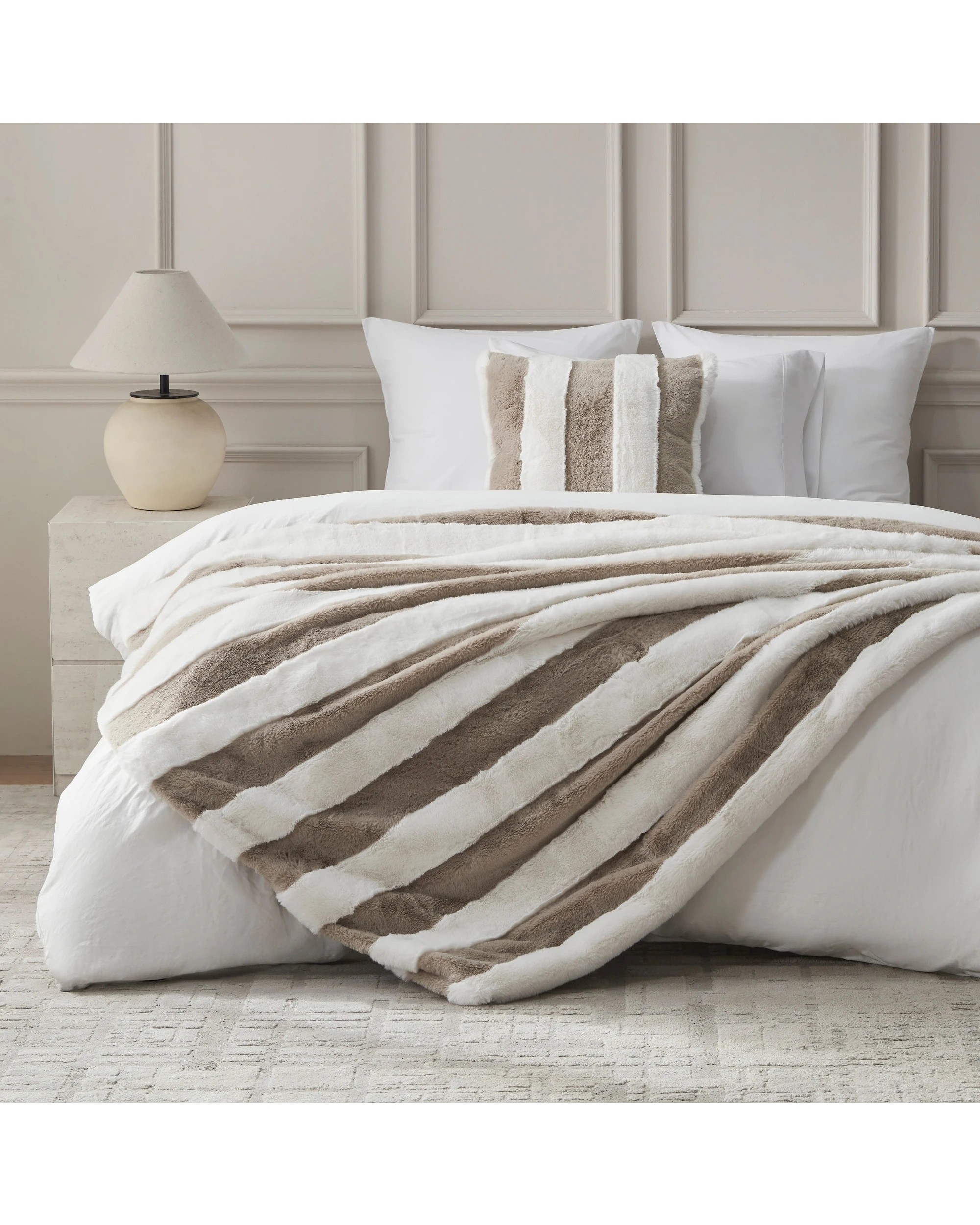 1 Dreamaker Denver Carved Stripe Faux Fur Throw 180x200cm - Natural, 1 of 8