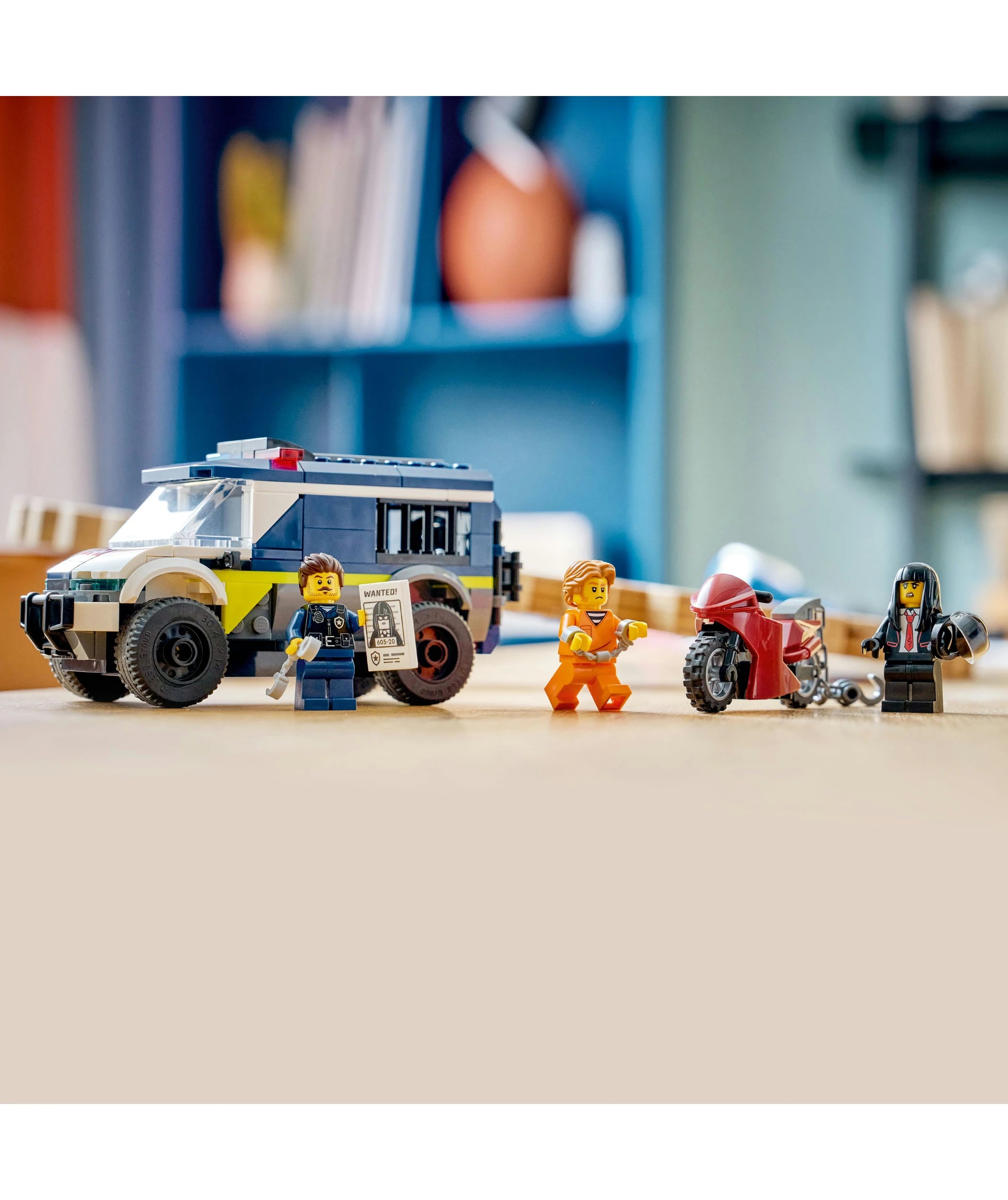 9 LEGO City Police Prisoner Transport Van 60479, 9 of 10