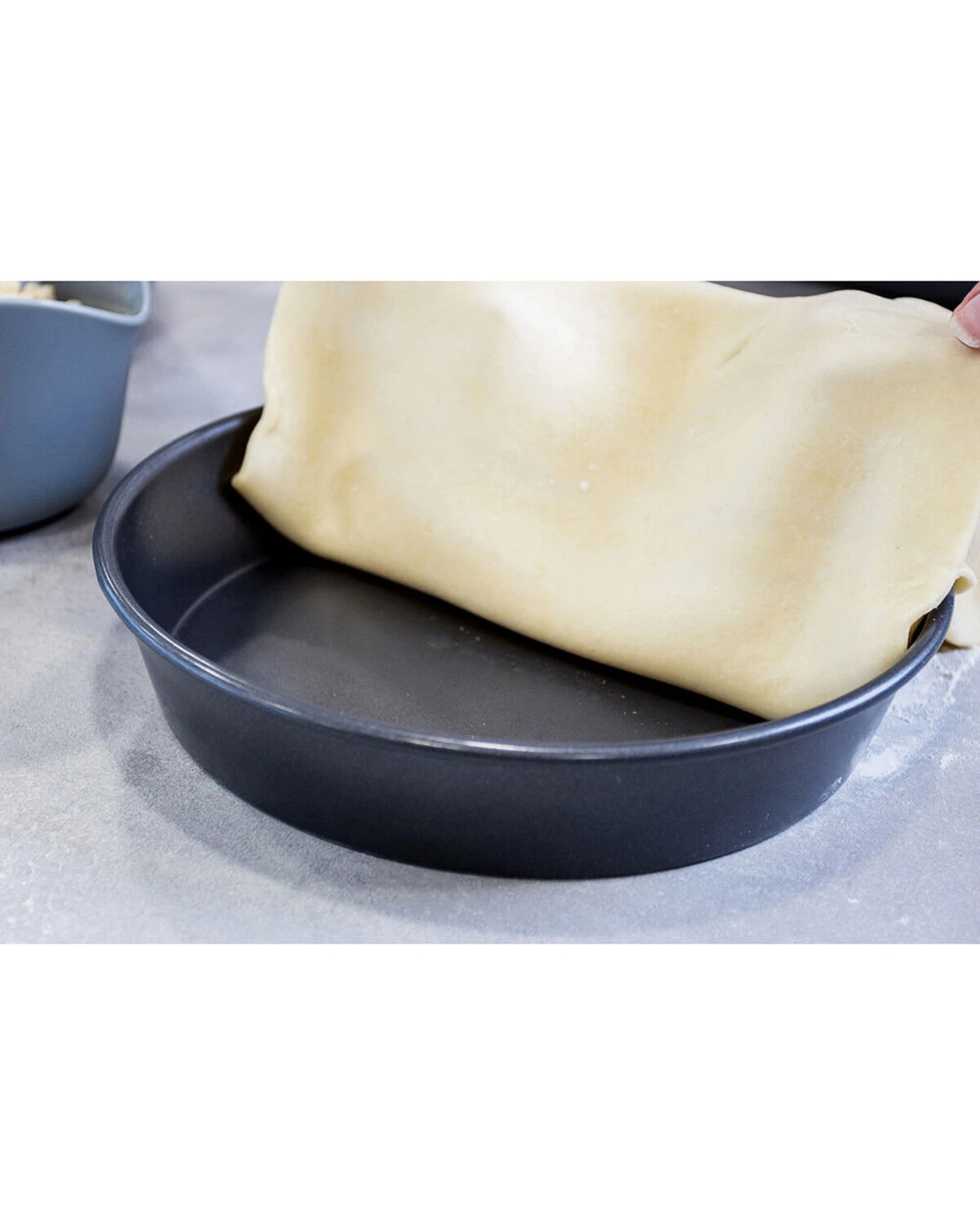 4 Mastercraft 2x 23cm Heavy Base Non-Stick Round Deep Pie Cake Pan Carbon - Black, 4 of 7
