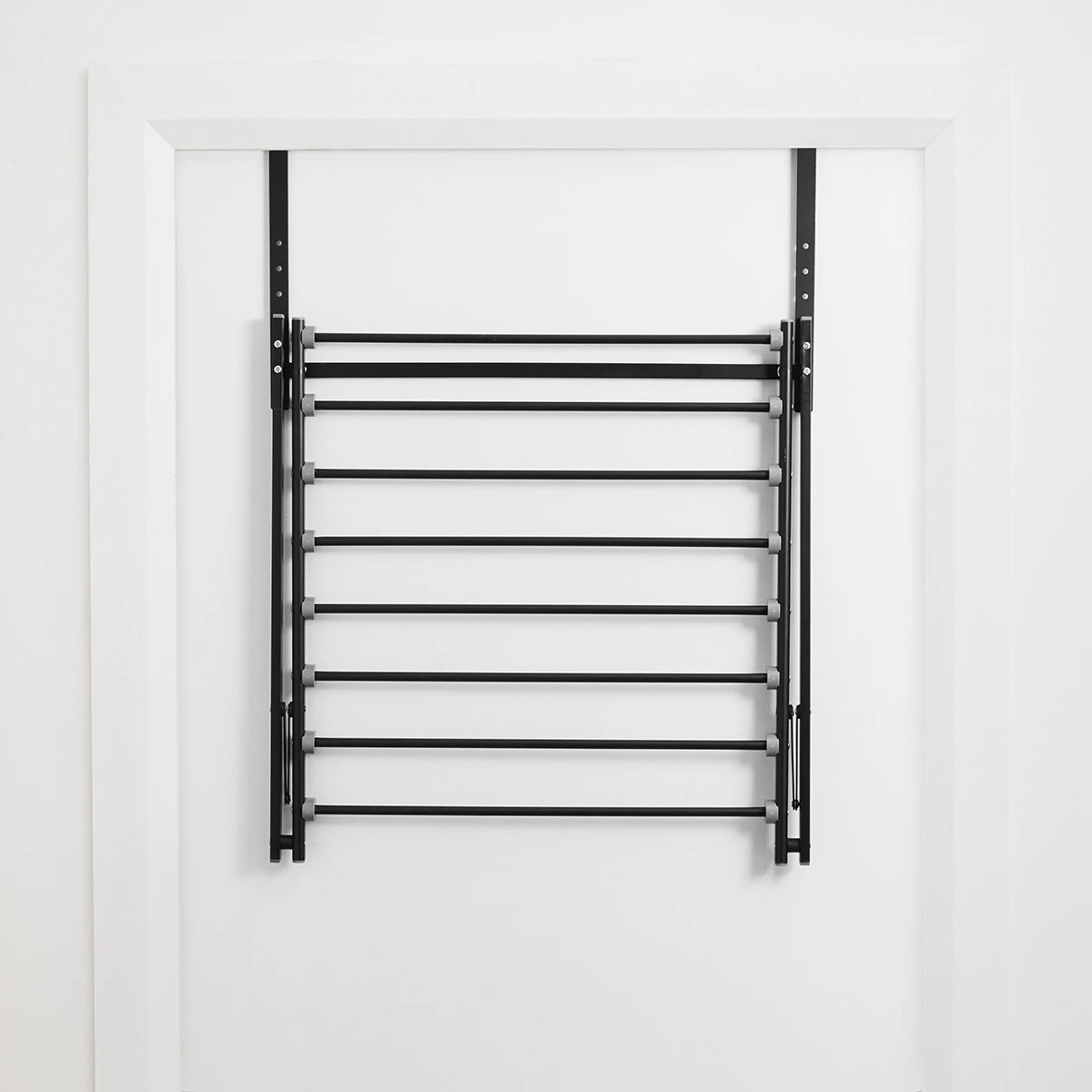 5 Behind the Door Airer, 5 of 10