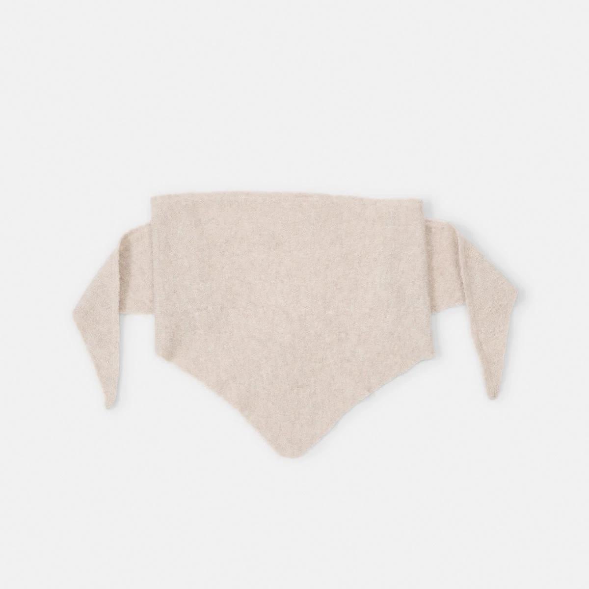 2 Triangle Scarf Bge Otml, 2 of 7