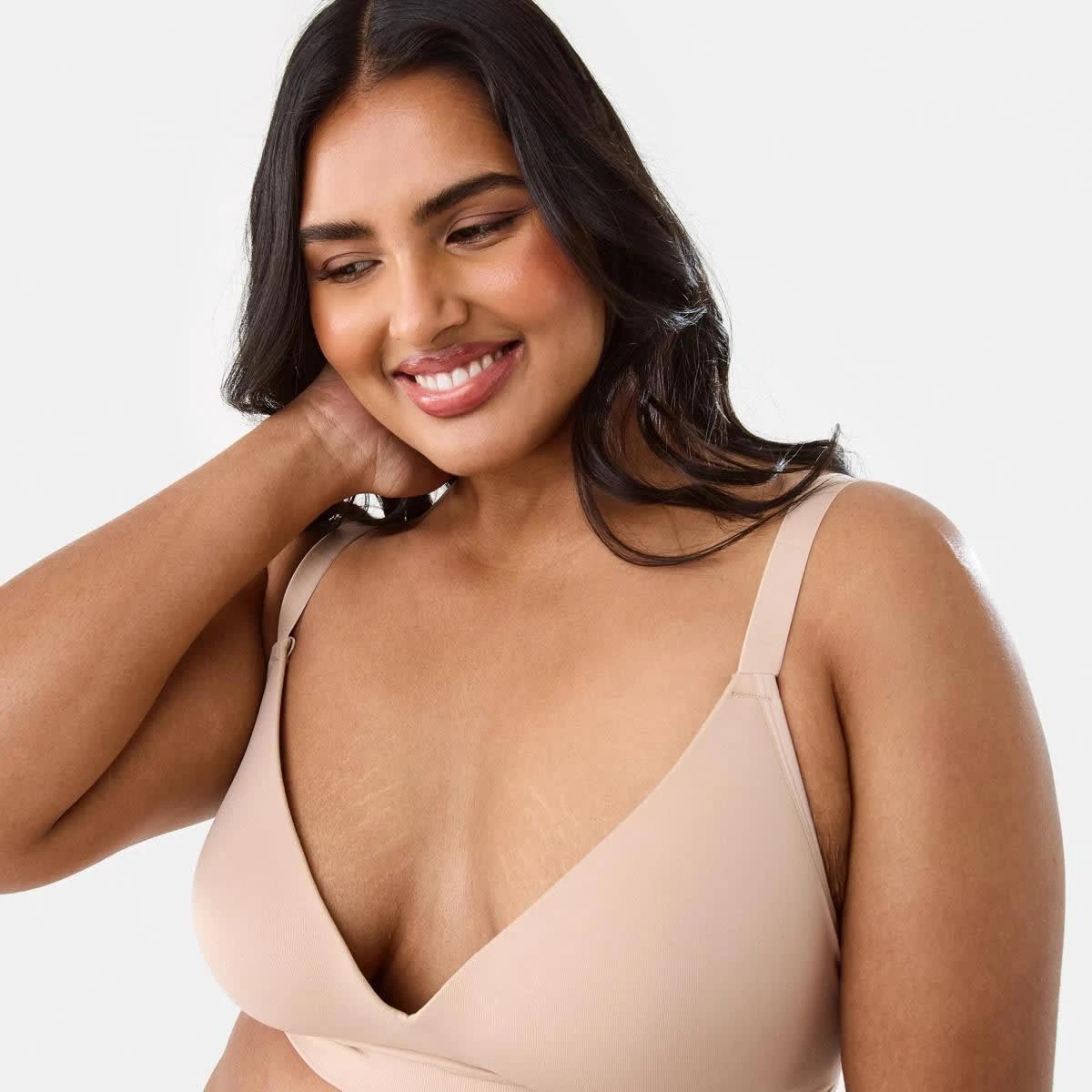 7 2 Pack Full Figure Wirefree Seamfree T-Shirt Bra SOFT SAND BEIGE, BLACK, 7 of 8