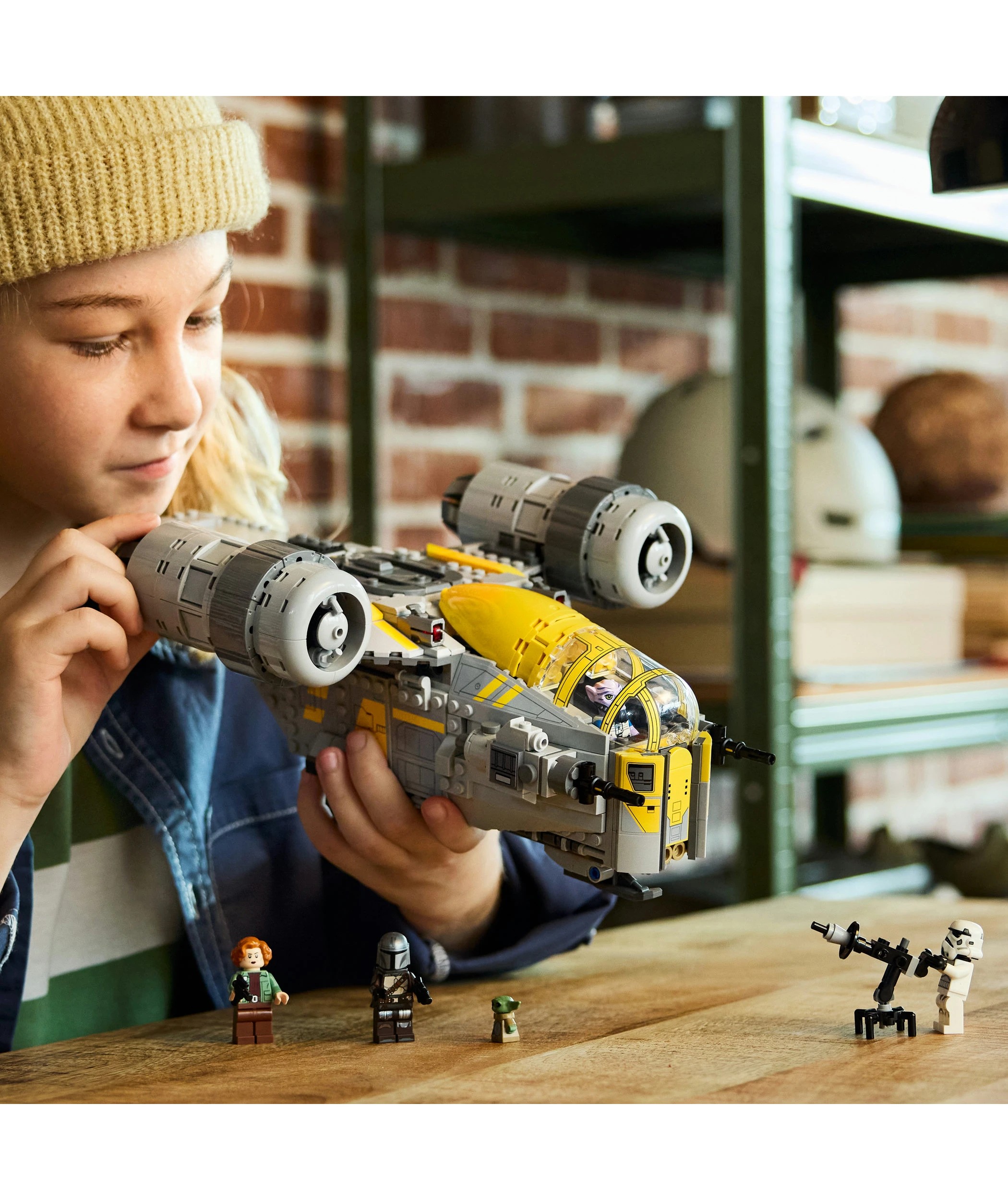 8 LEGO Star Wars The Razor Crest 75447, 8 of 10