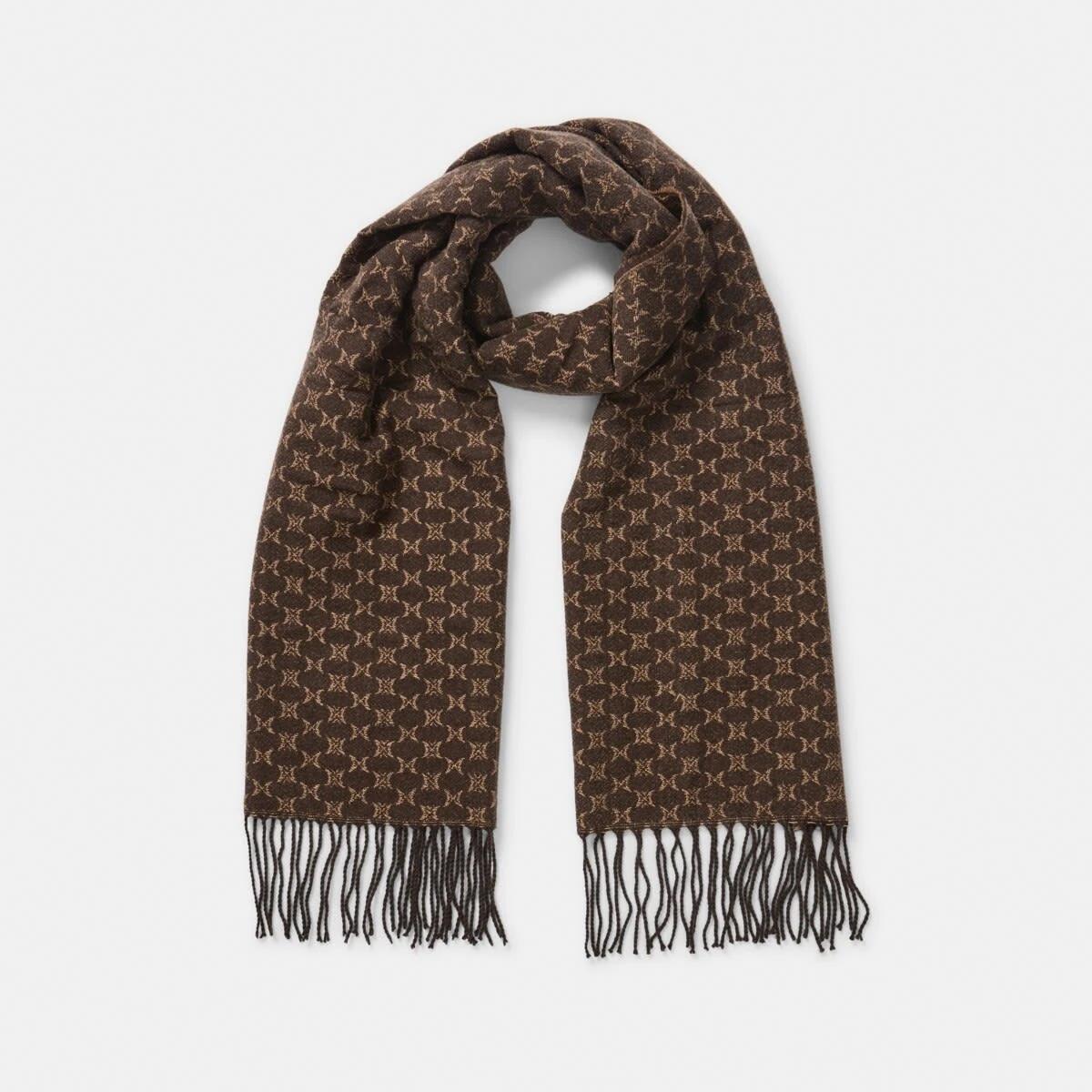 1 Lightweight Scarf Mono, 1 of 3