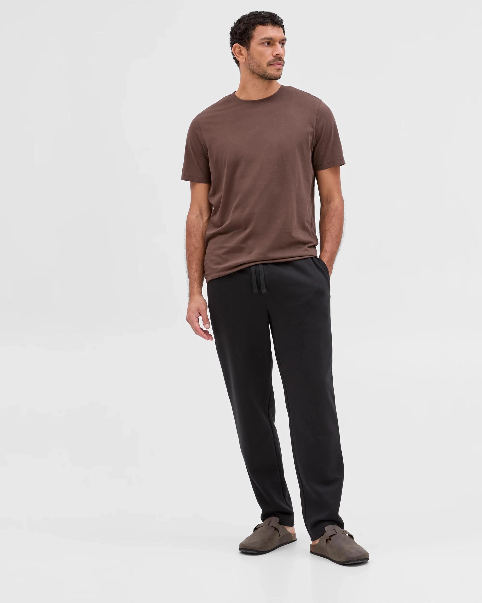 3 Target Man Australian Cotton Blend Uncuffed Trackpants BLACK, 3 of 5