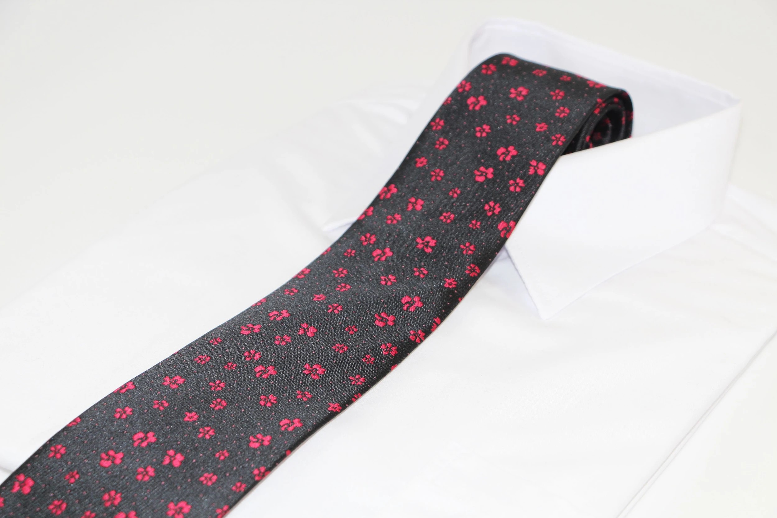 3 Zasel Mens Black  & Dark Red Flower Patterned 8cm Neck Tie - Multi, 3 of 3