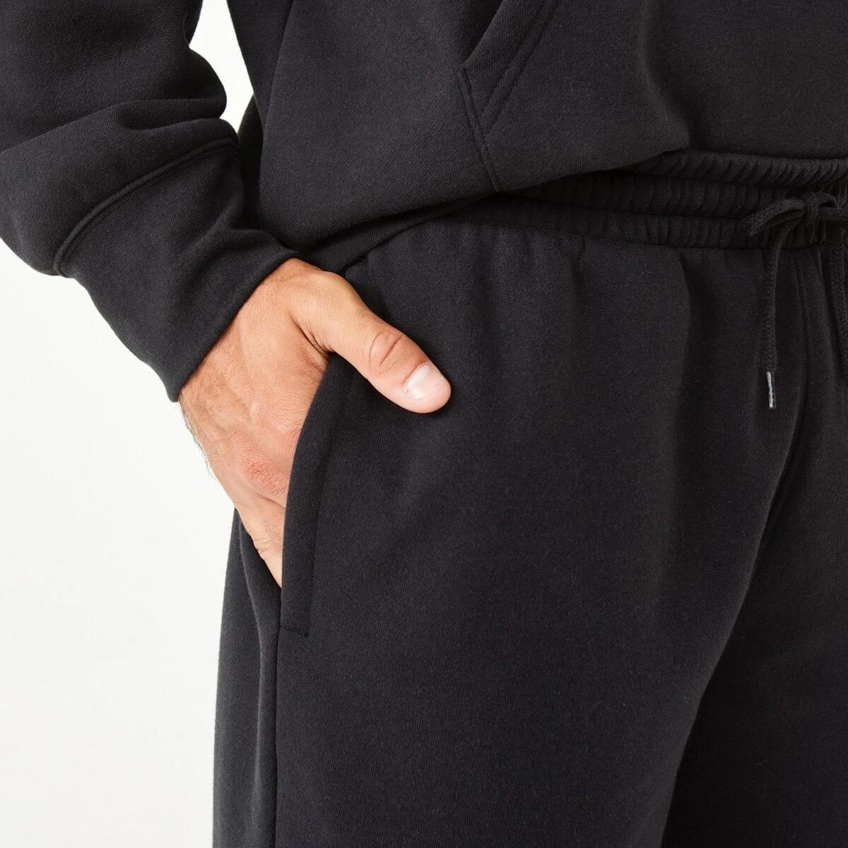 6 Loose Fit Trackpants Black, 6 of 6
