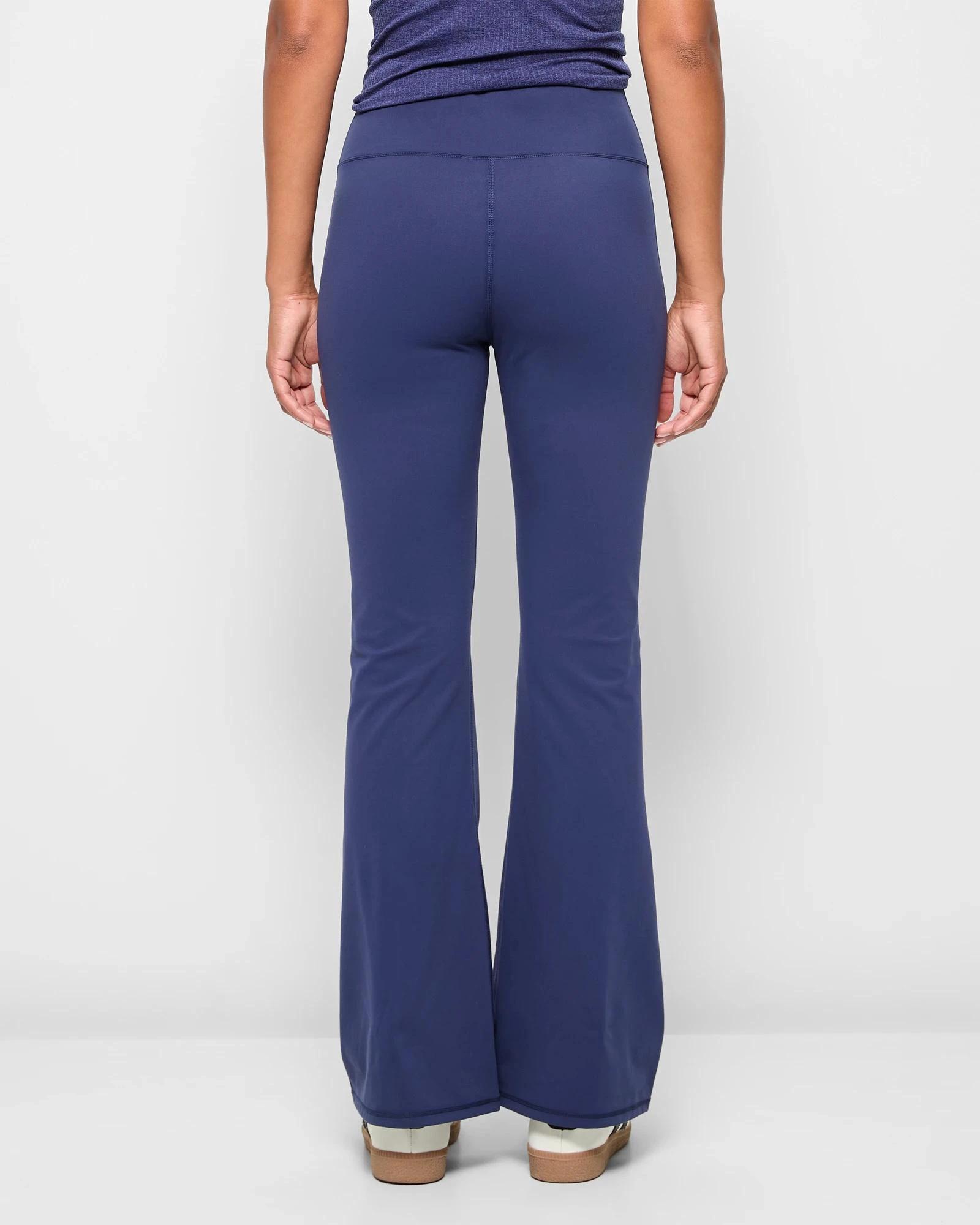 4 Target Active Studio Soft Wrap Flare Pants NAVY BLUE, 4 of 6