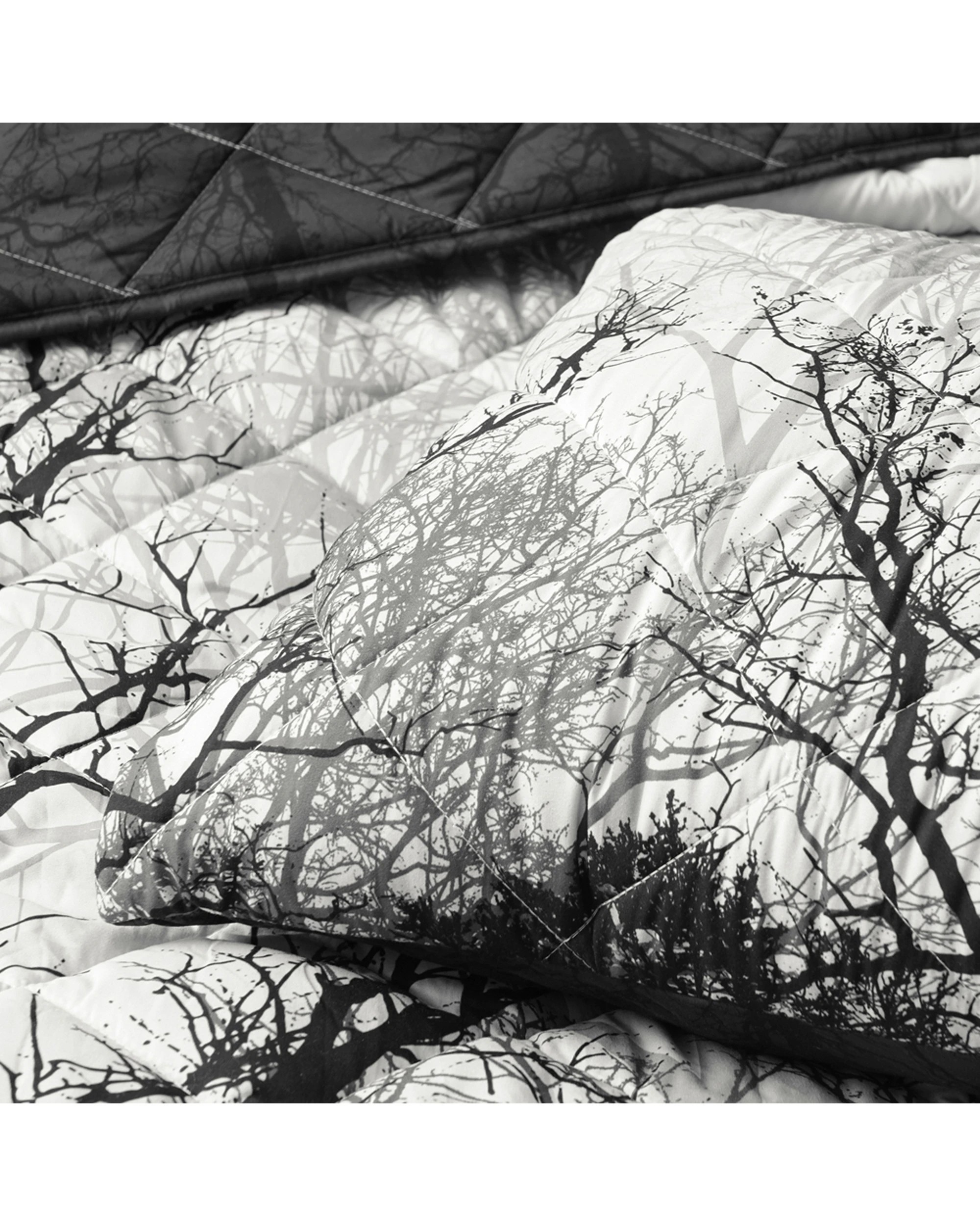 3 Bianca Boscage Queen/King Polyester Coverlet Set Home Bedding - Black, 3 of 4