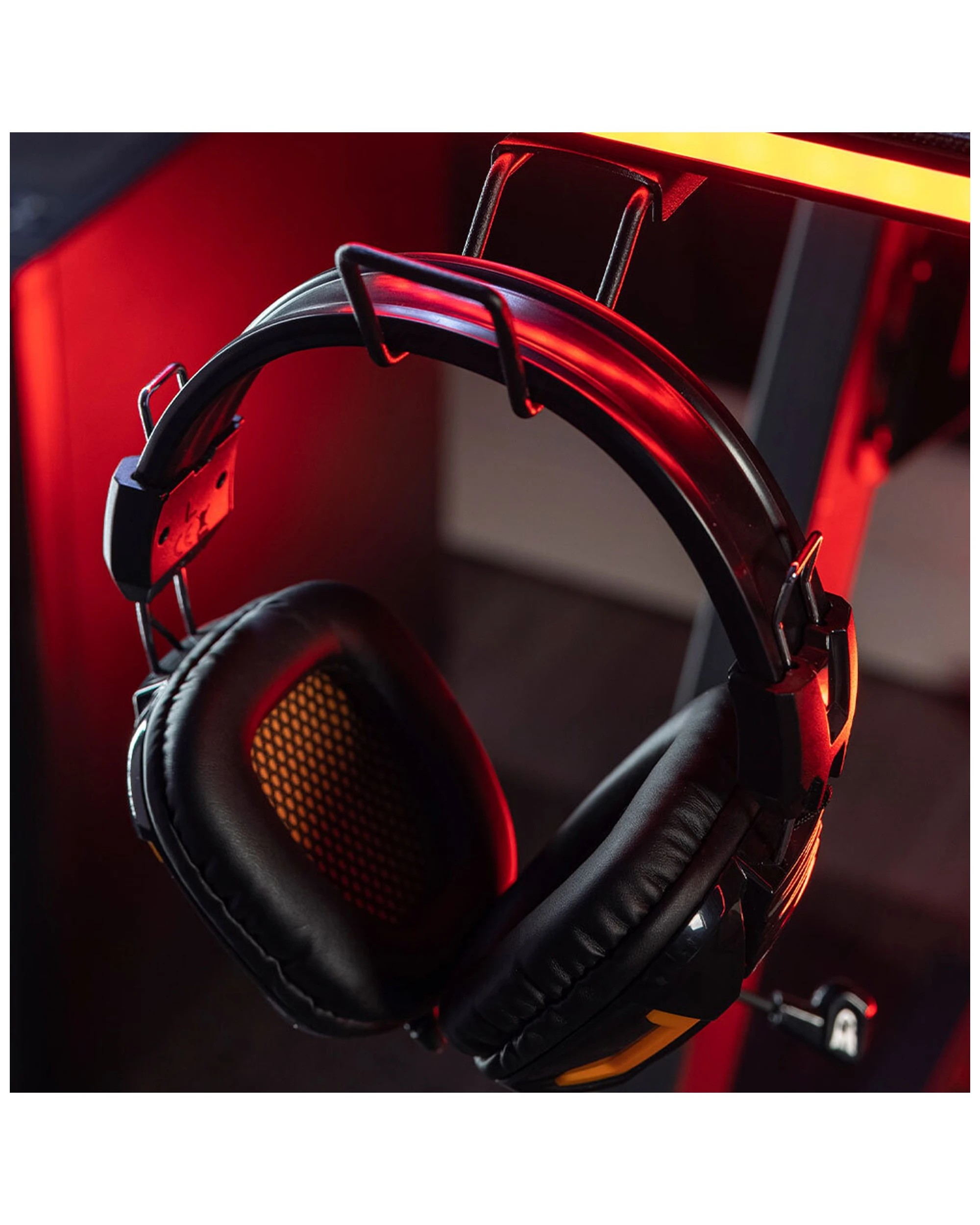 9 X Rocker Pulsar Rgb Xl Aluminium Gaming Desk W/ Neo Motion & Wireless Charging
 - Black, 9 of 9