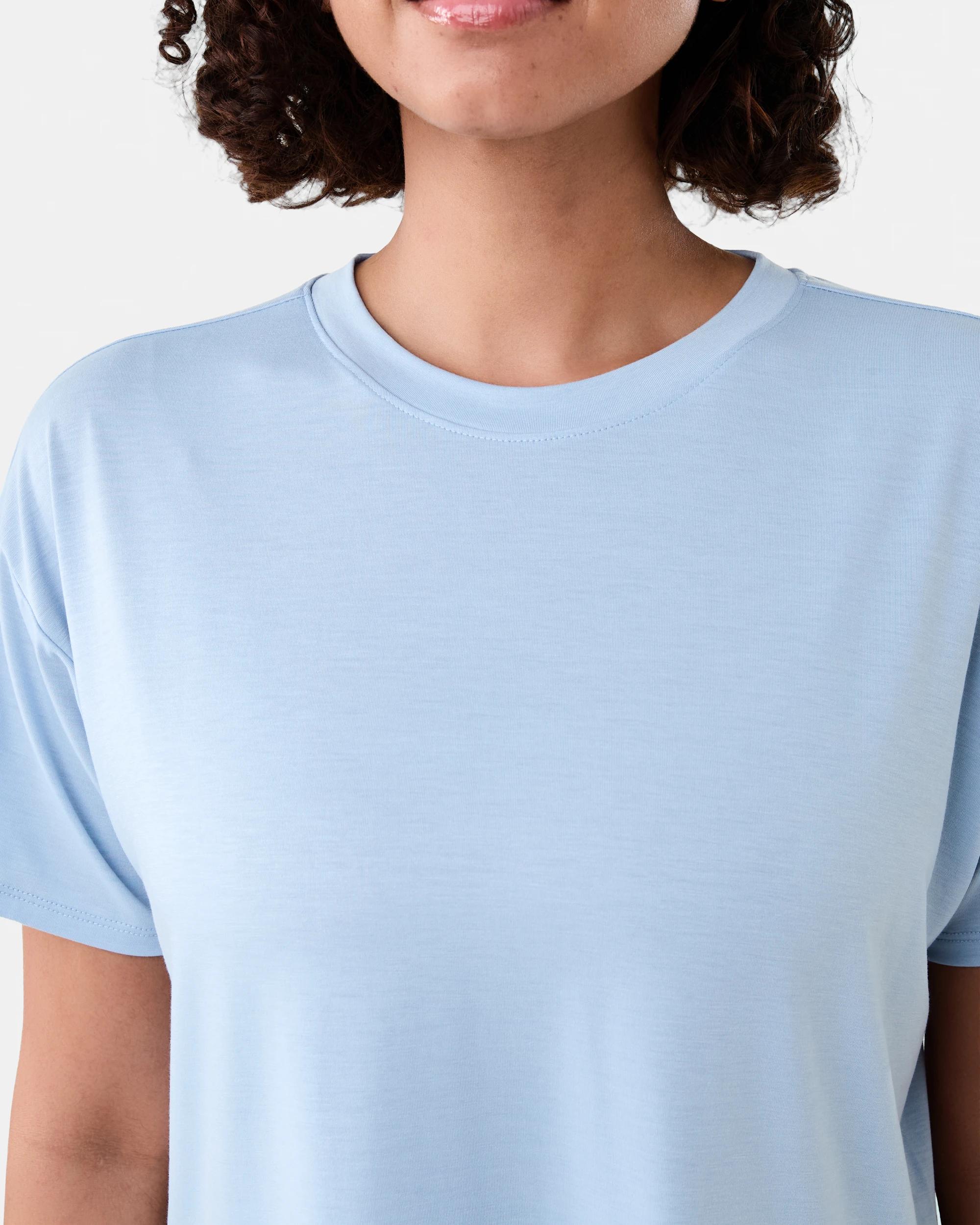 5 Active Womens Split Hem Yoga T-shirt Seashell, 5 of 6